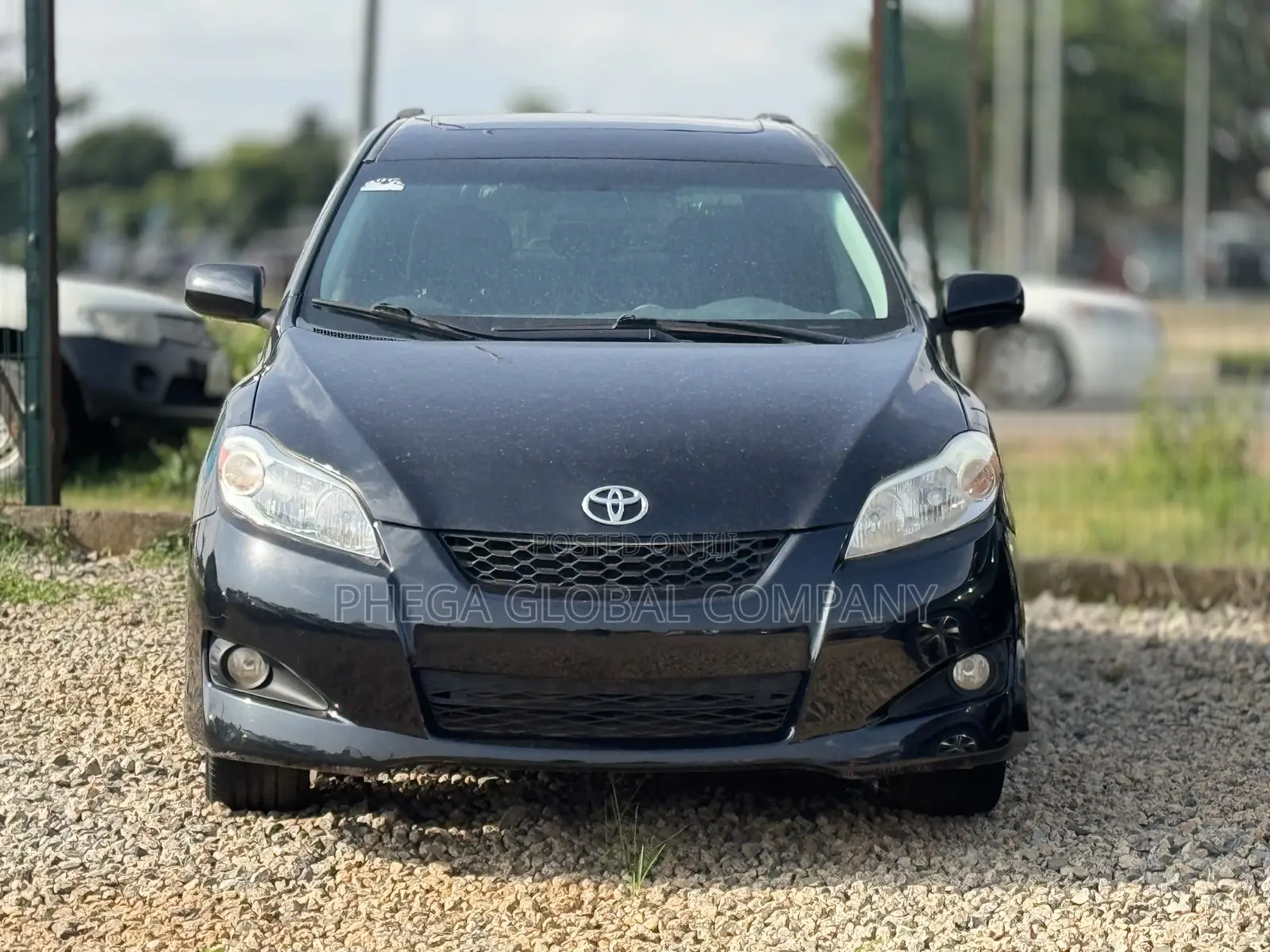 Toyota Matrix Hatchback FWD (1.8L 4cyl 5M) 2010 Black