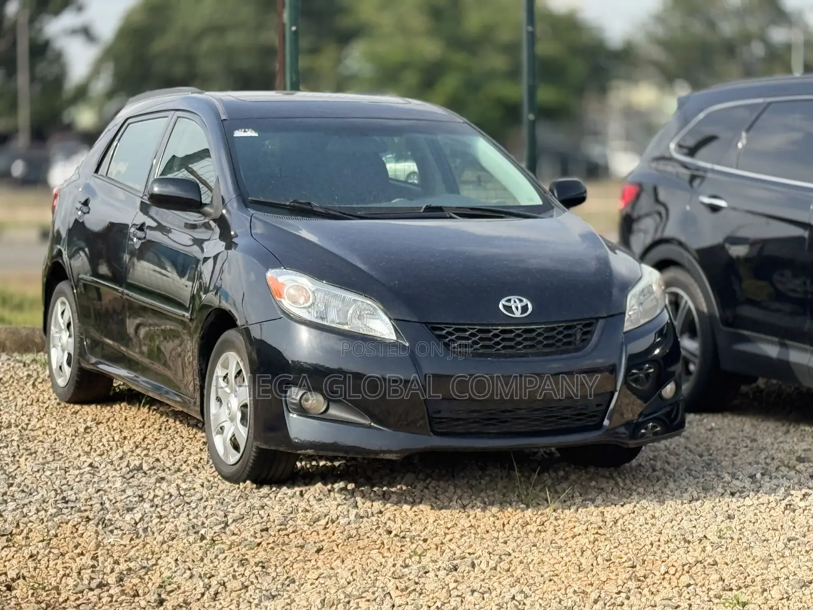Toyota Matrix Hatchback FWD (1.8L 4cyl 5M) 2010 Black