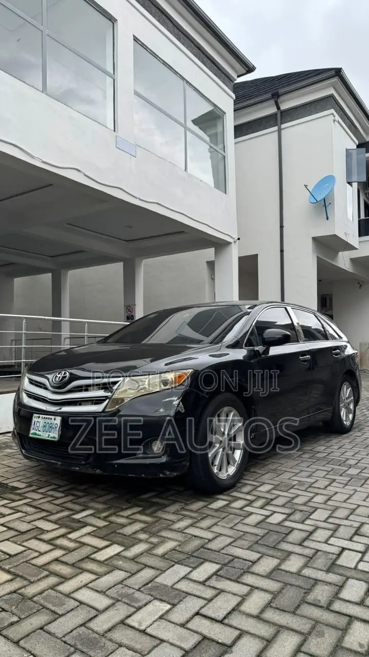Toyota Venza 2010 Black