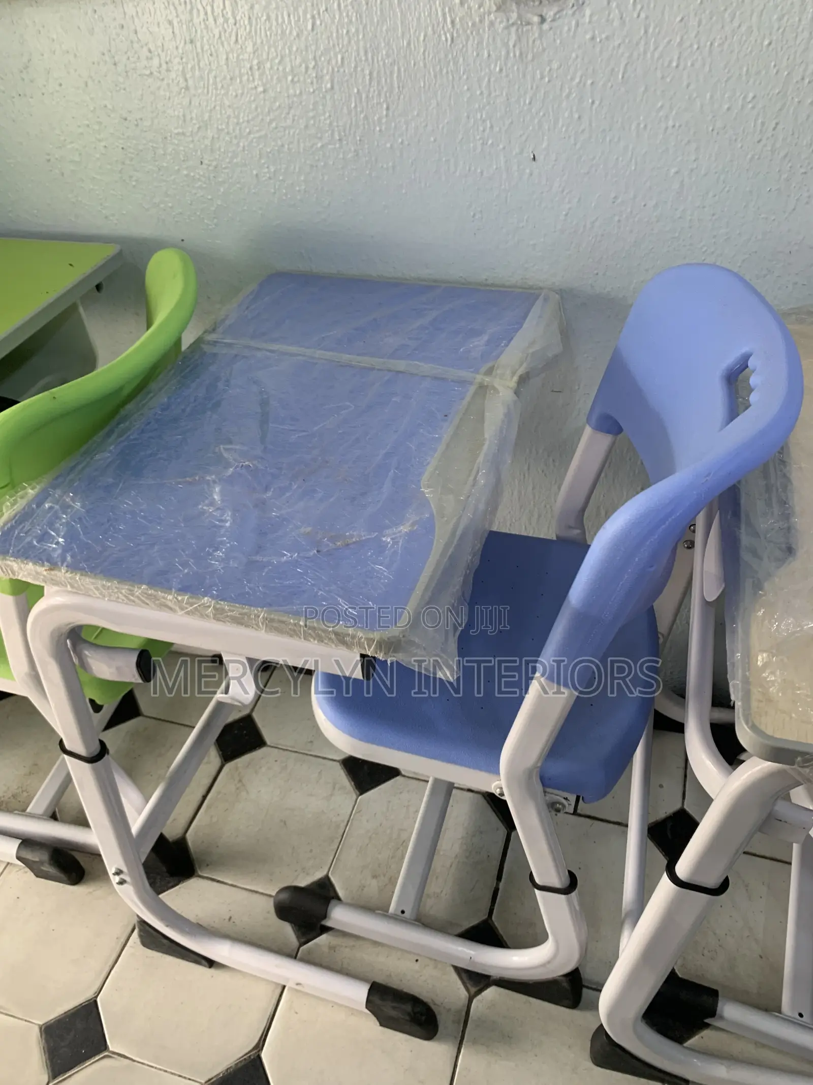 Classroom Table and Chair