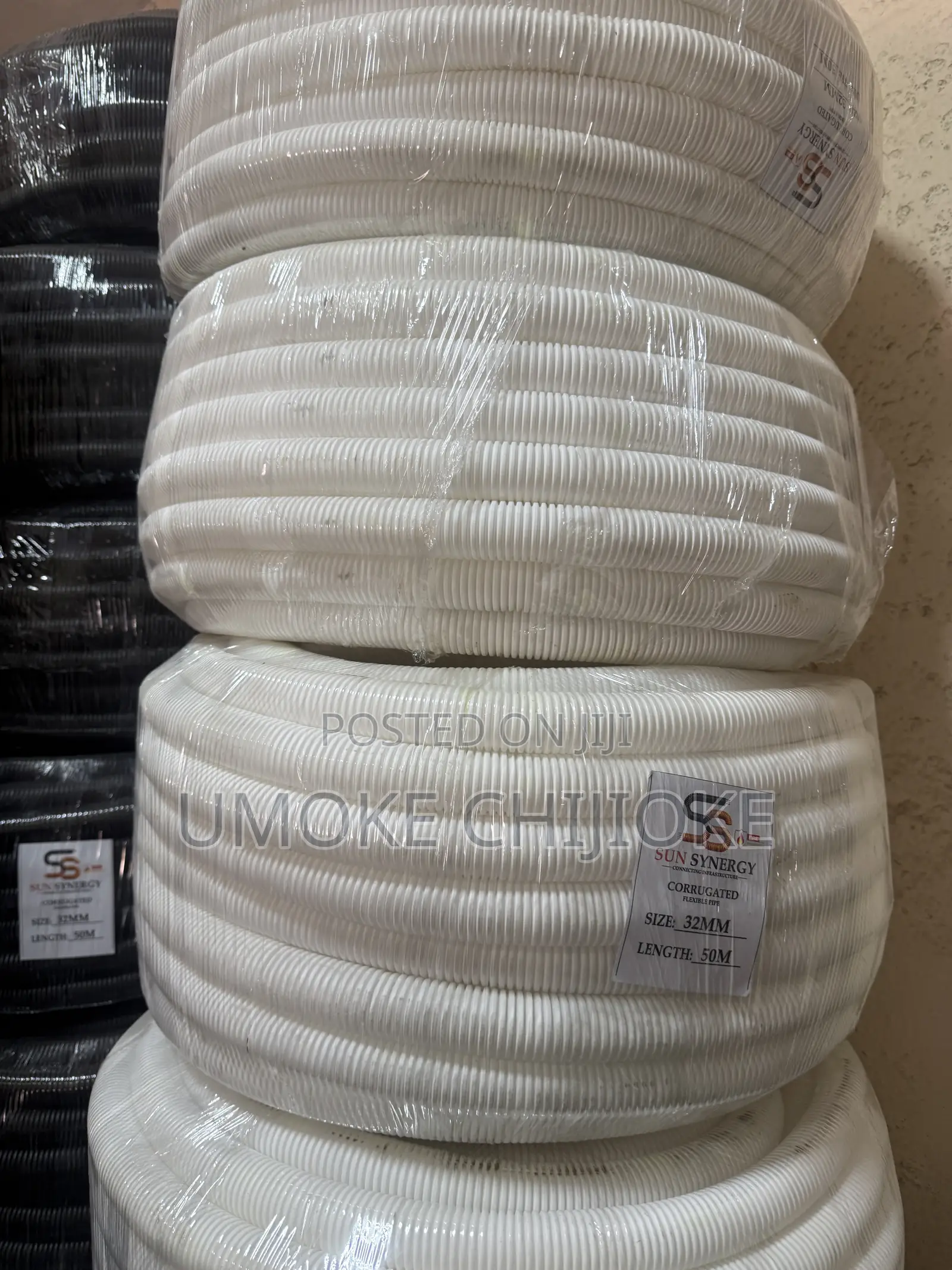32mm Flexible Conduit Pipe 50m – Black & White