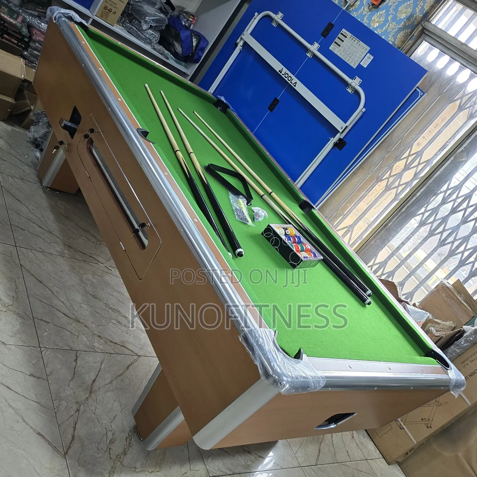 8ft British Marble Top Coin-Operated Snooker Table