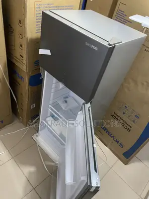 Skyrun BCD-200K 200L Upright Refrigerator