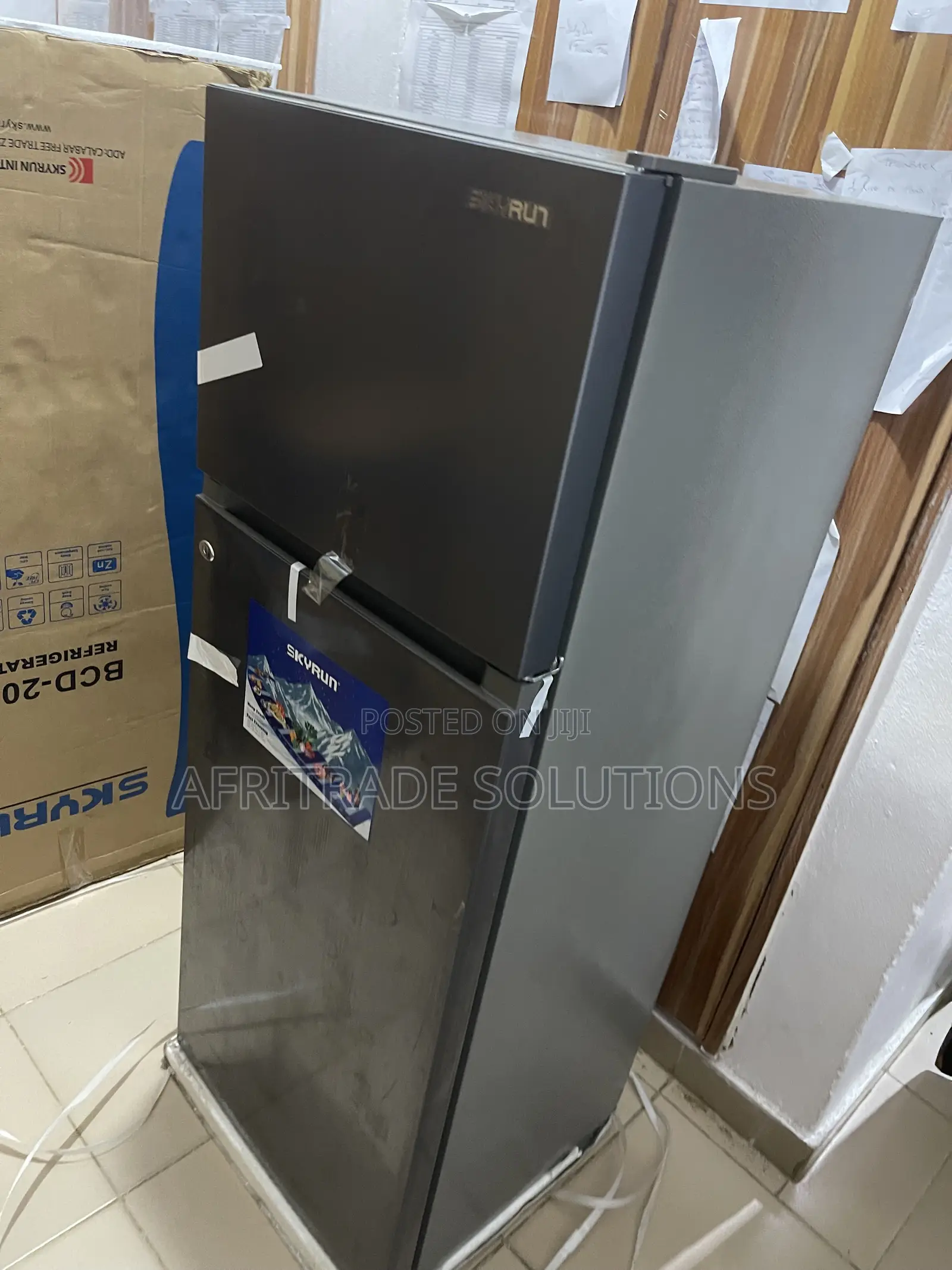 Skyrun BCD-200K 200 Litres Upright Fridge