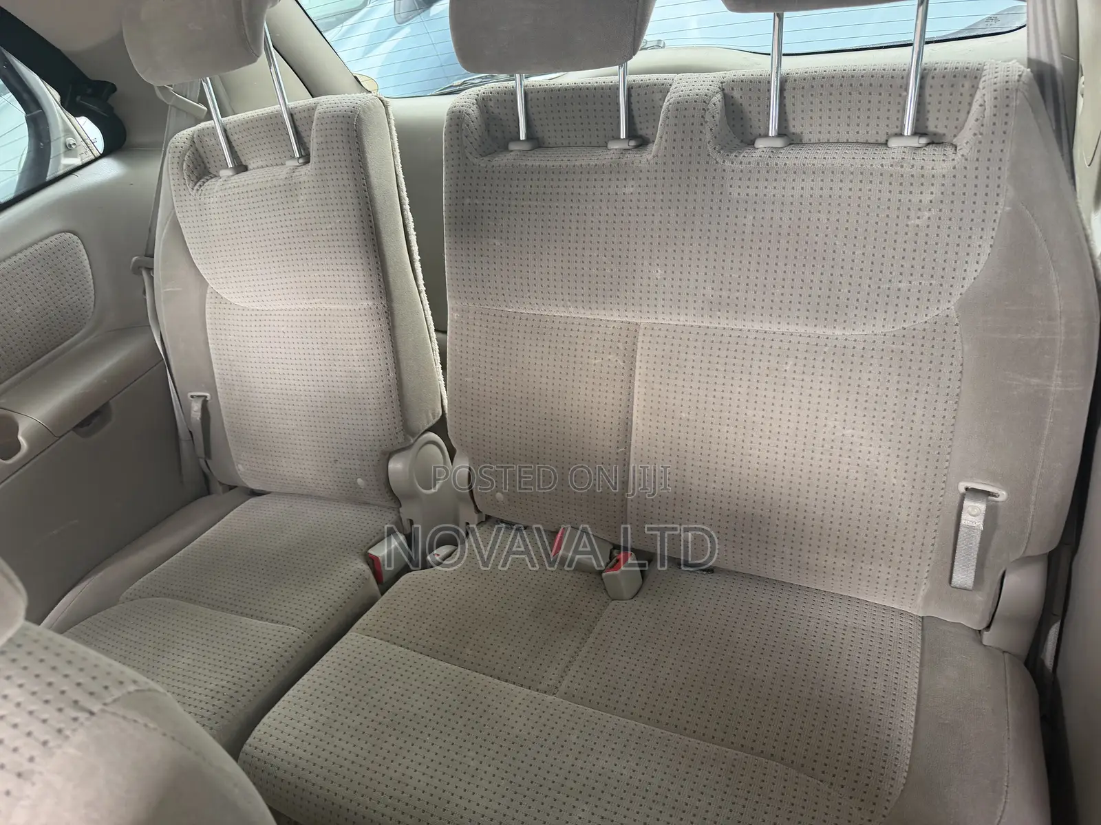Toyota Sienna LE AWD 2005 Gold