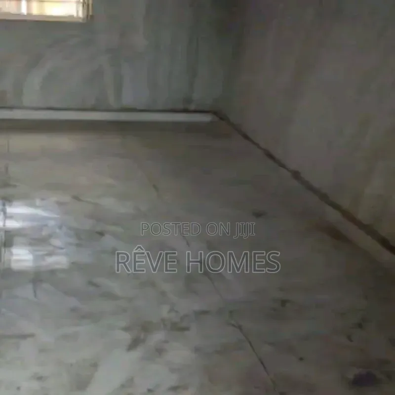 Mini Flat in Adekunle for rent