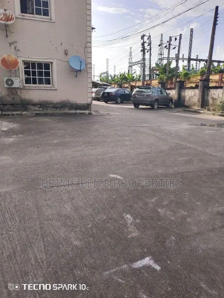 3bdrm Block of Flats in Afahaubeh, Uyo for rent