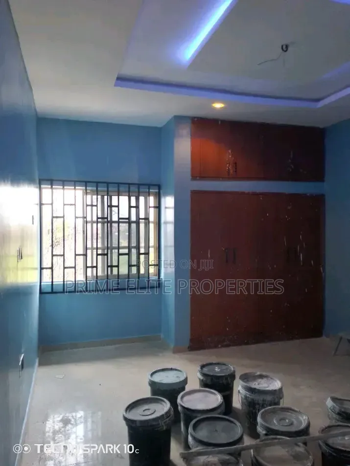 3bdrm Block of Flats in Afahaubeh, Uyo for rent