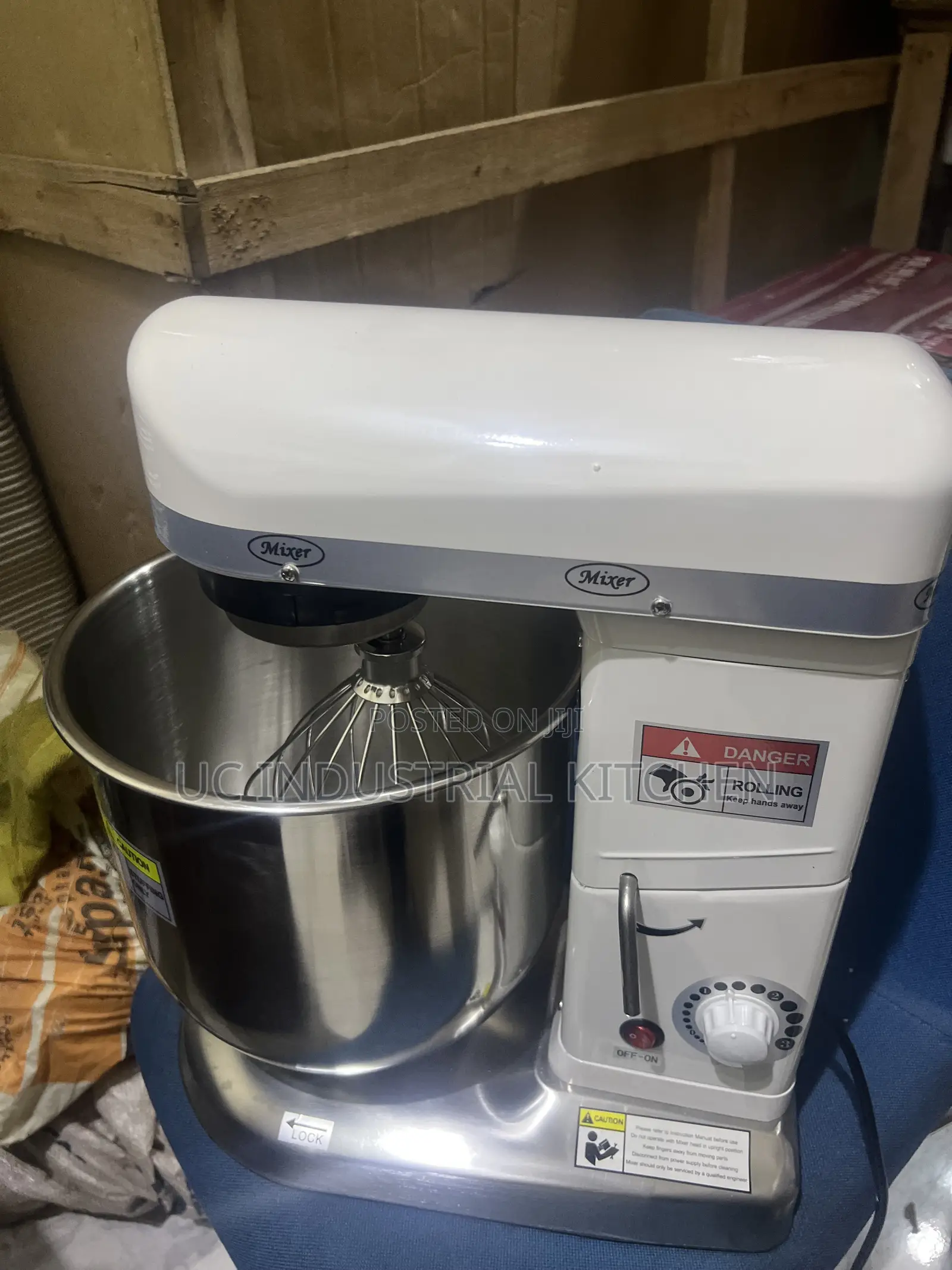 10 Liters (Litres) Cake Mixers