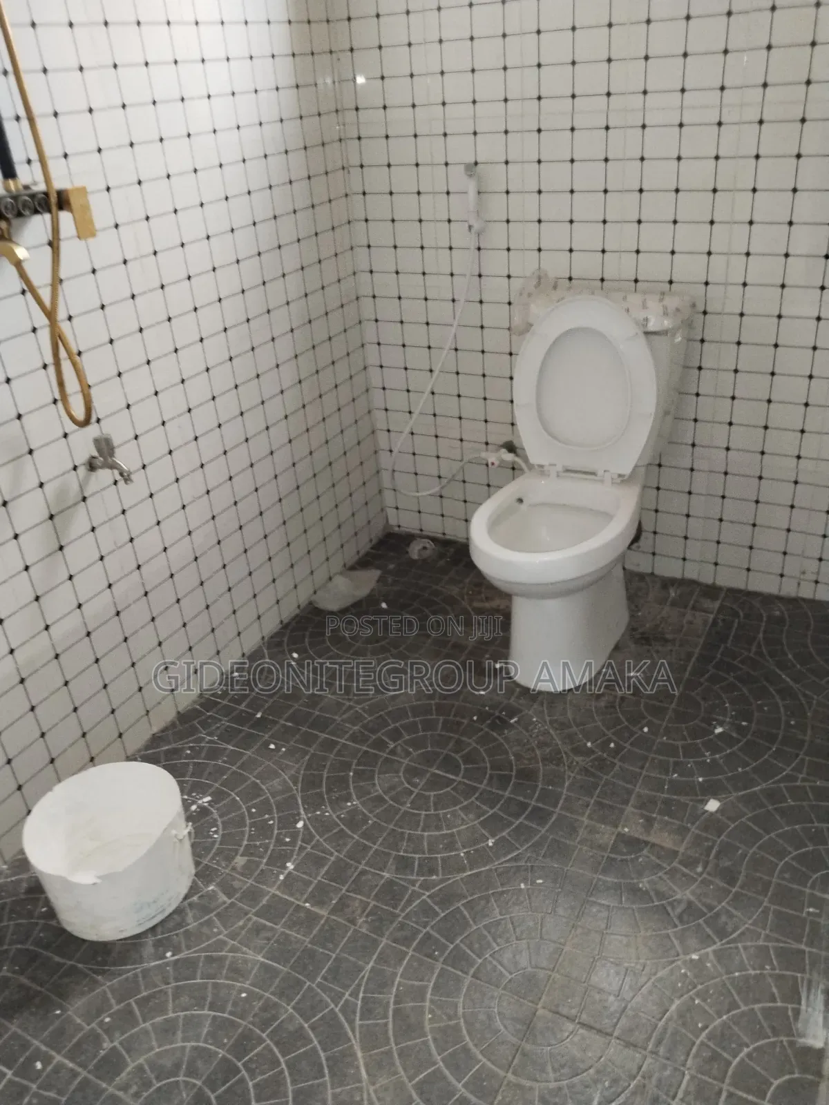 3bdrm Bungalow in Benin City for sale