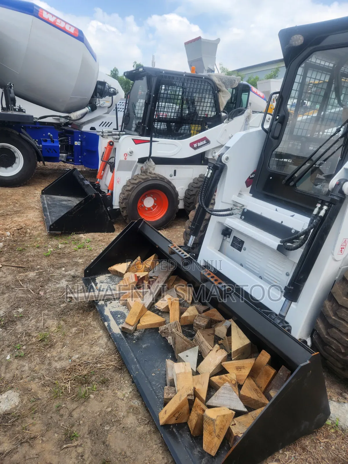 Hydraulic Breaker With Bobcat