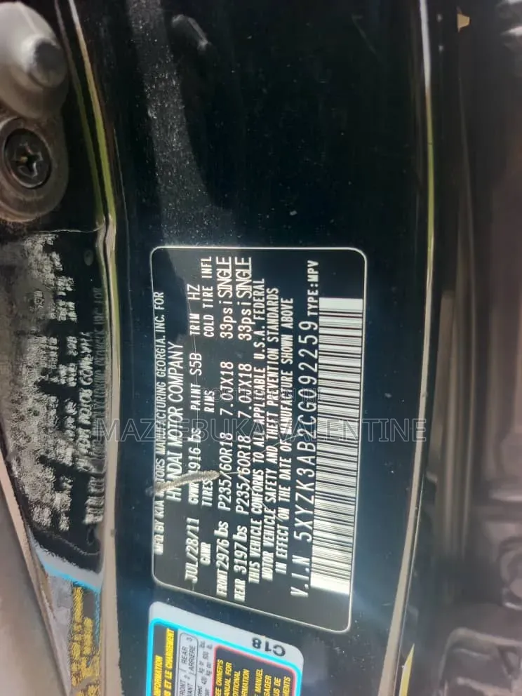 Hyundai Santa Fe 2011 Black