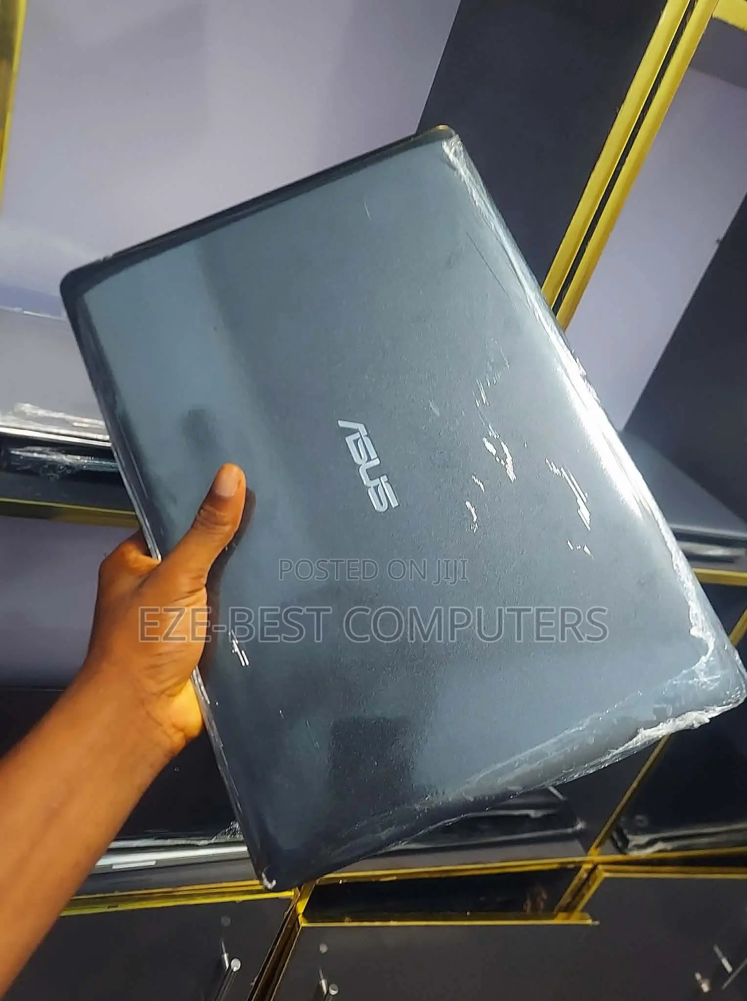 Laptop Asus X550LA 8GB Intel Core i7 SSD 128GB