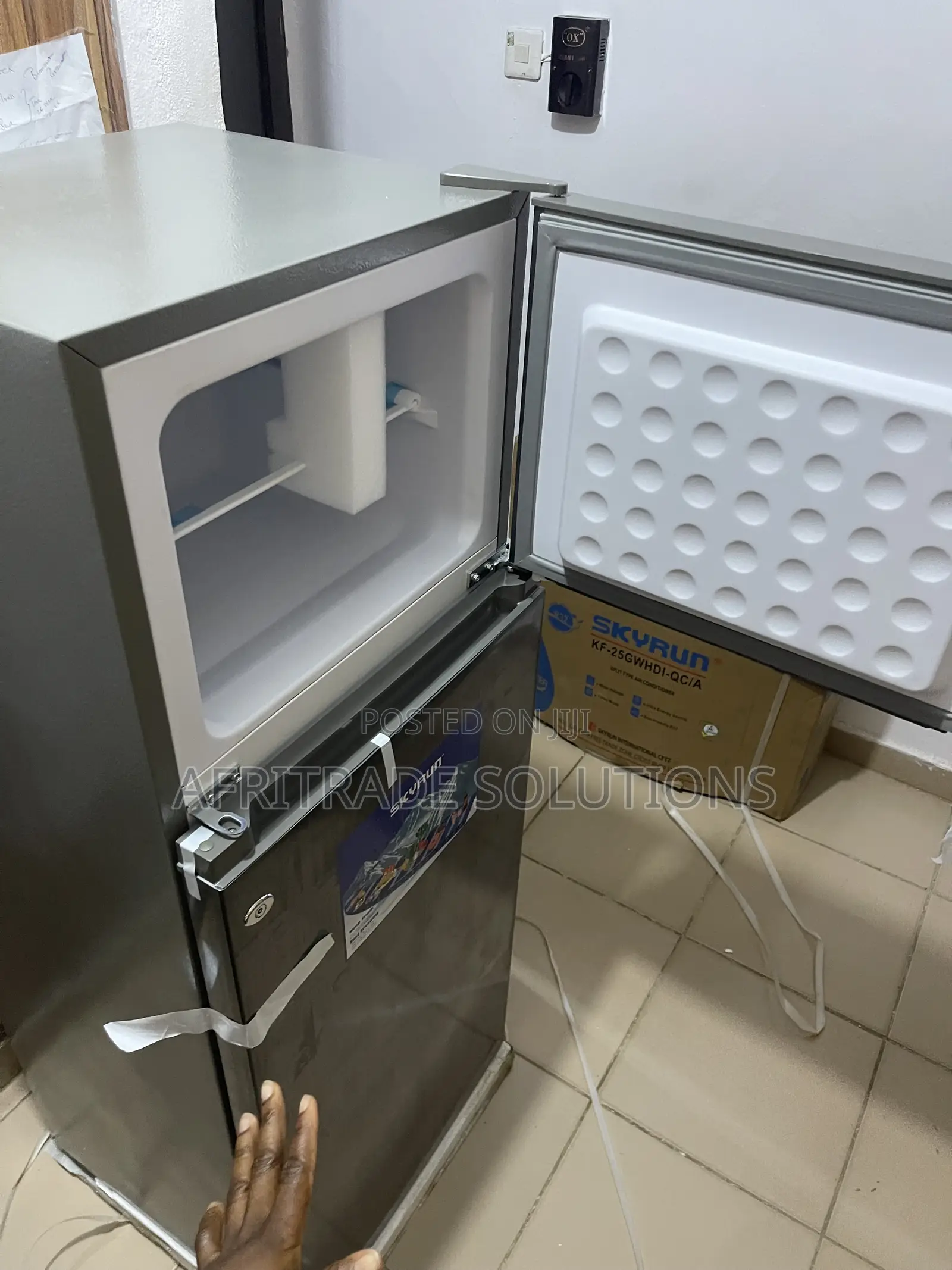 Skyrun BCD-200K 200L Household Refrigerator