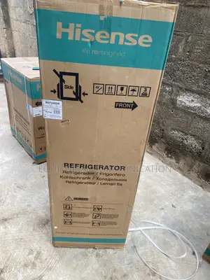 Hisense 240L REF240DR Spacious Top Freezer Refrigerator
