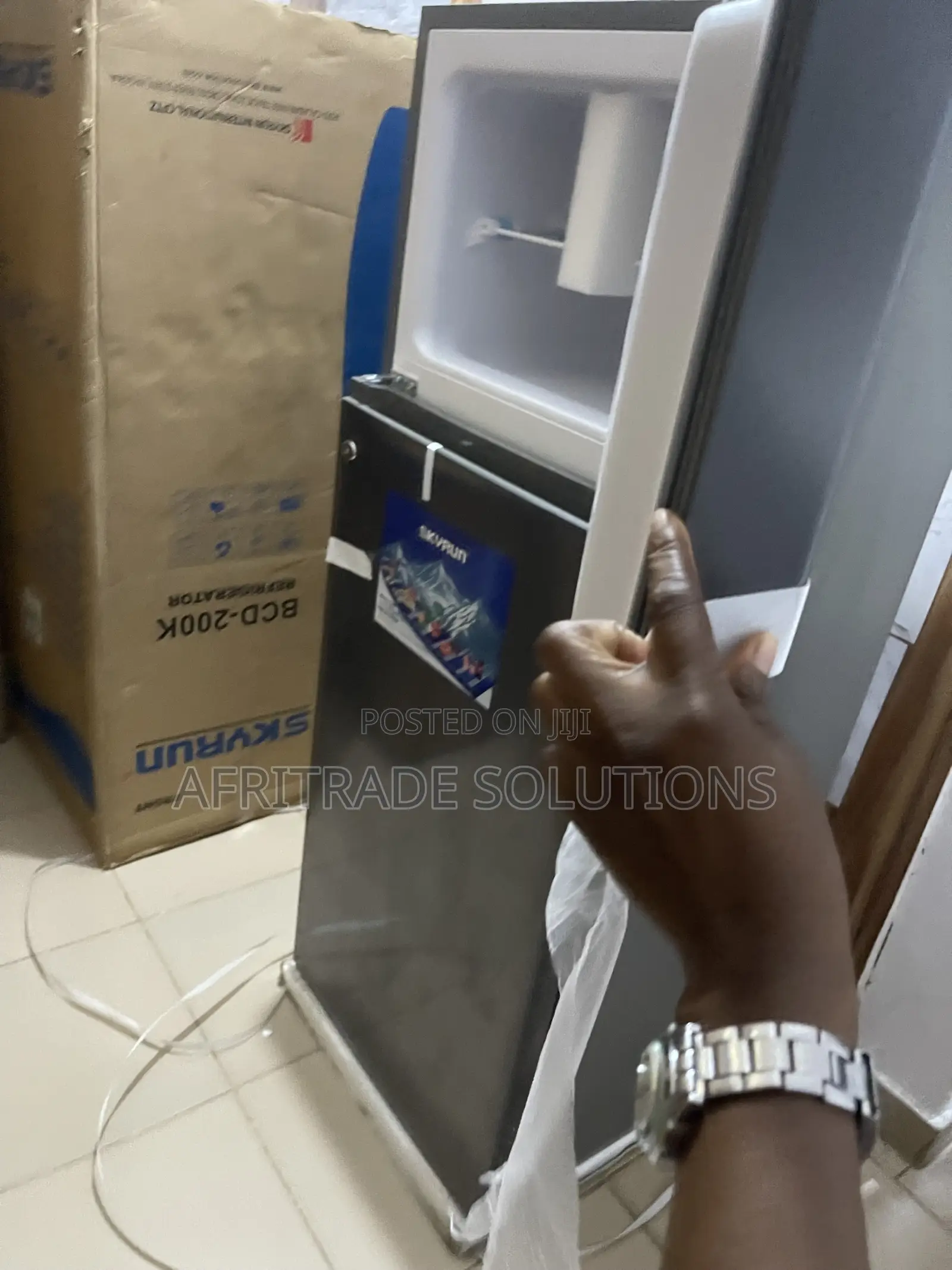 Skyrun BCD-200K 200L Modern Refrigerator