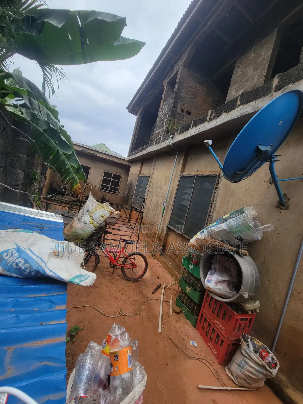 2bdrm Block of Flats in Ayobo for sale