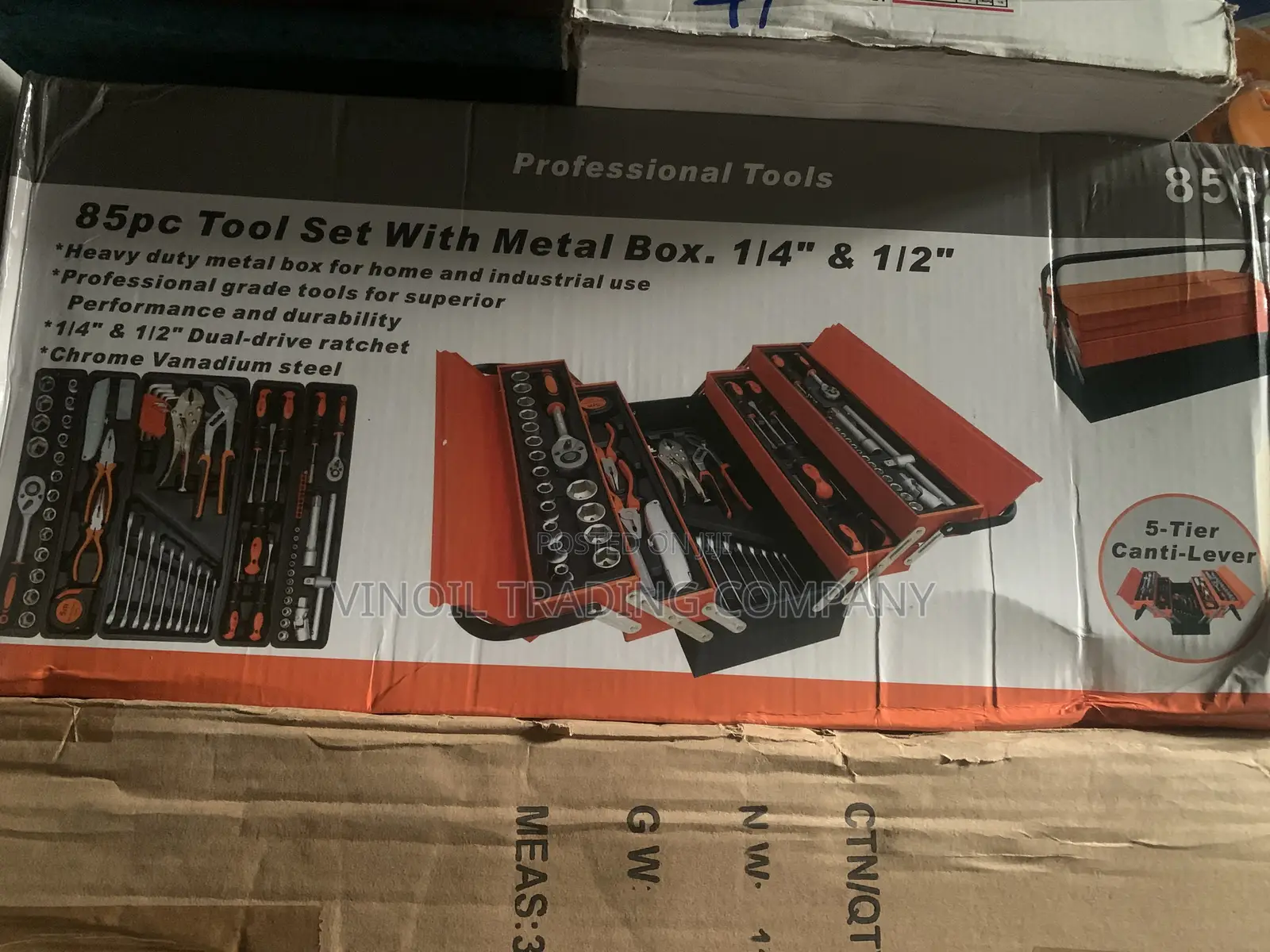 85pc Tool Set With Metal Box - 1/4" & 1/2" - 5-Tier Canti-Lever