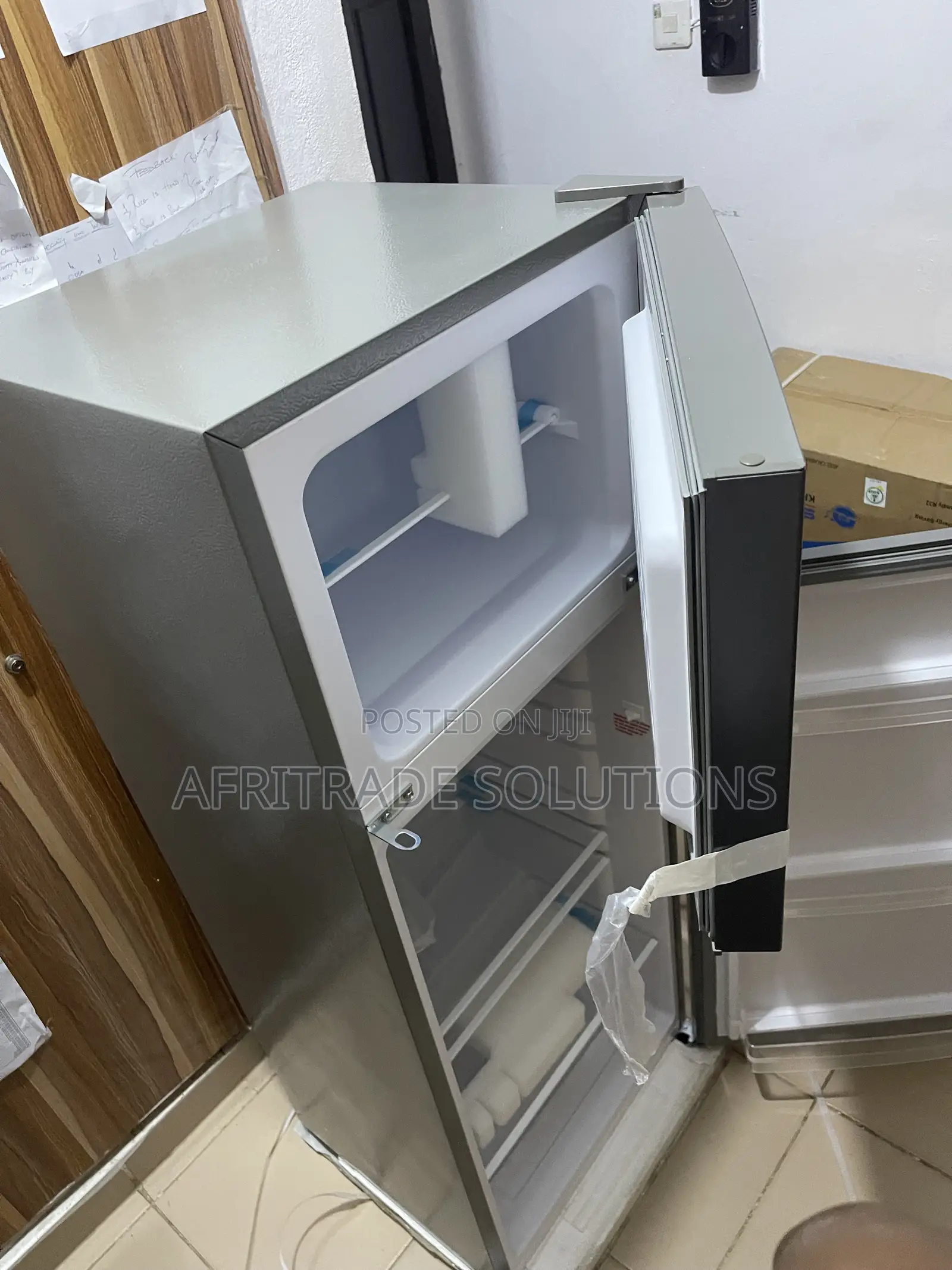 Skyrun BCD-200K 200 Litres Standing Fridge