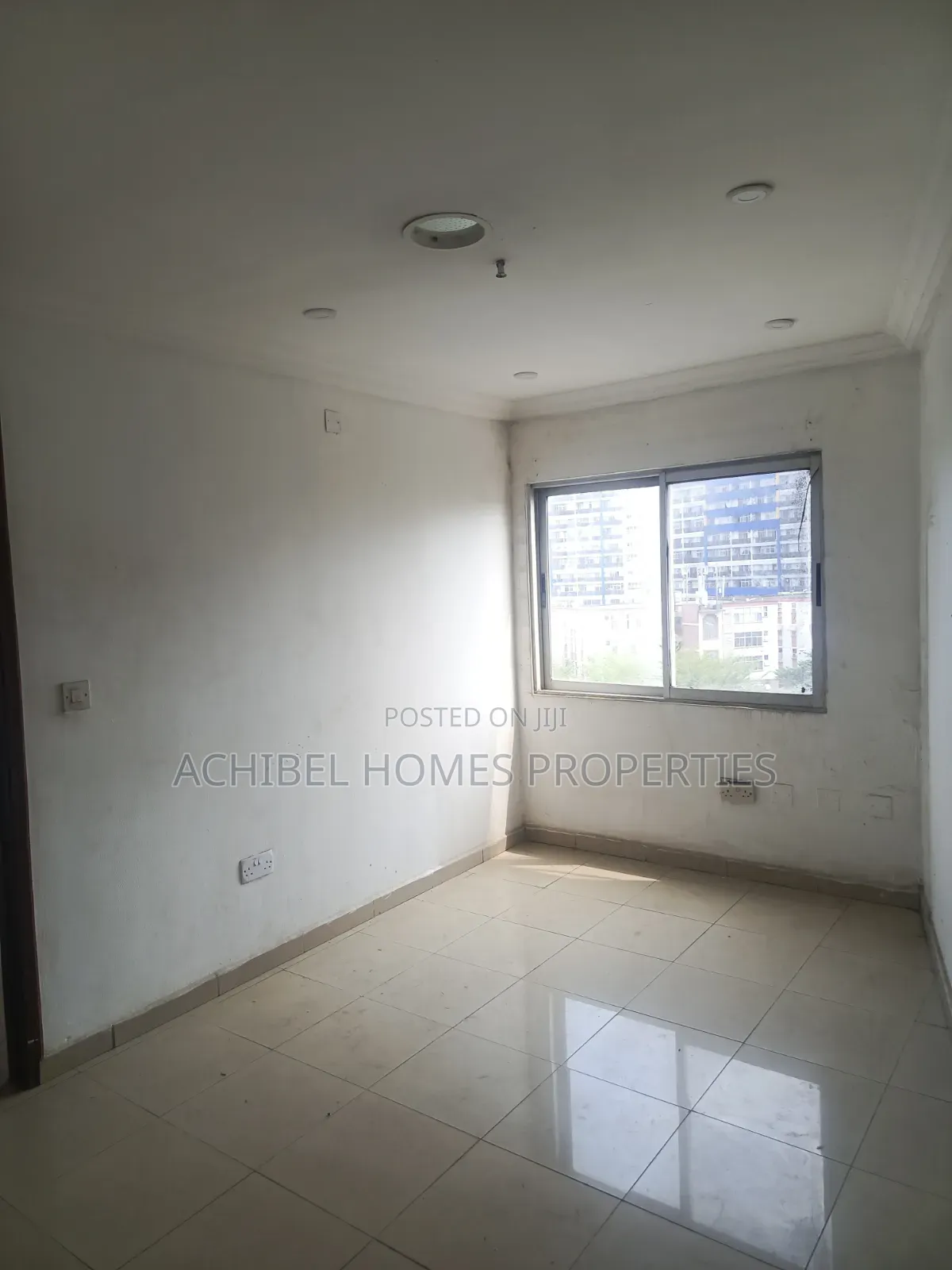 Mini Flat in 1004 for rent