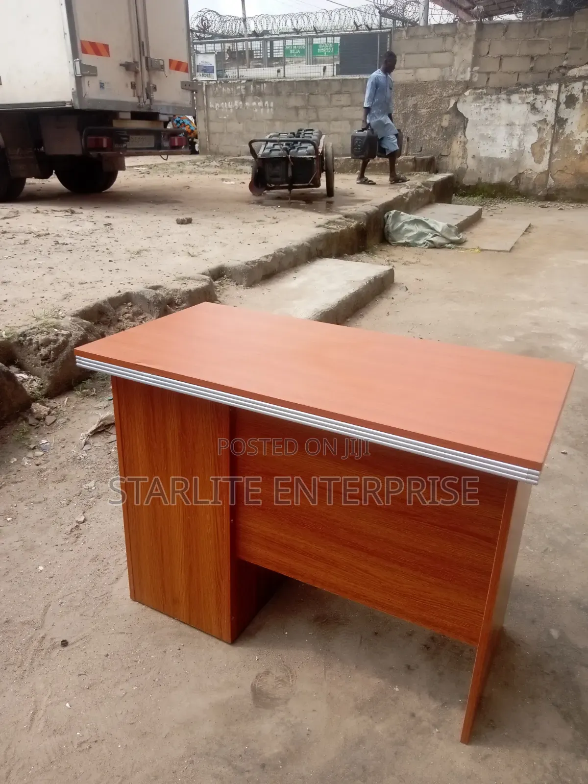 1 Meter Table for Office