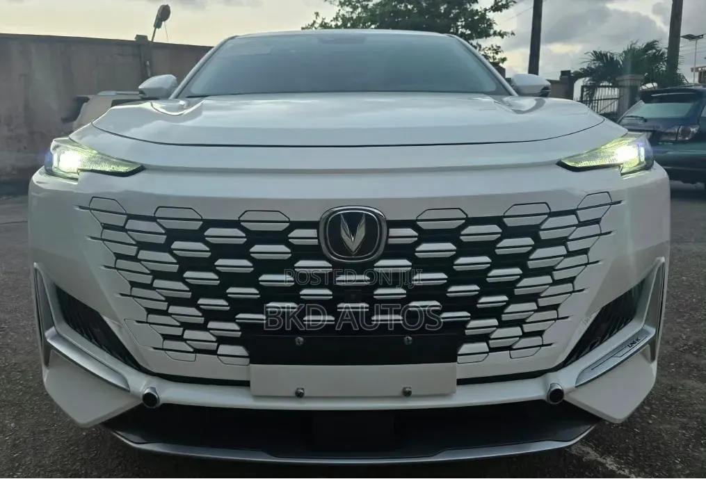 Changan UNI-K 2.0 Petrol AWD 2022 White