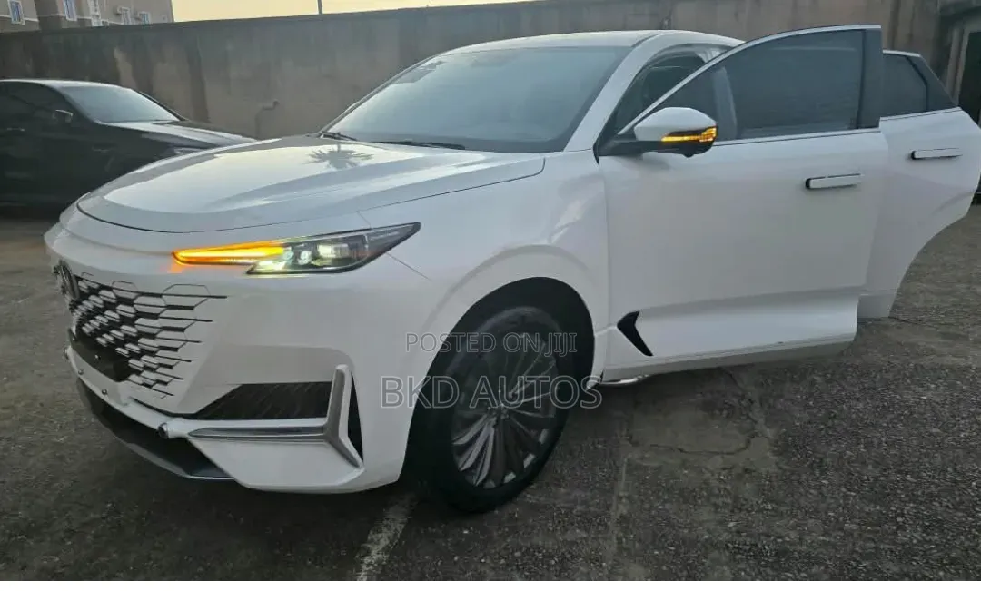 Changan UNI-K 2.0 Petrol AWD 2022 White