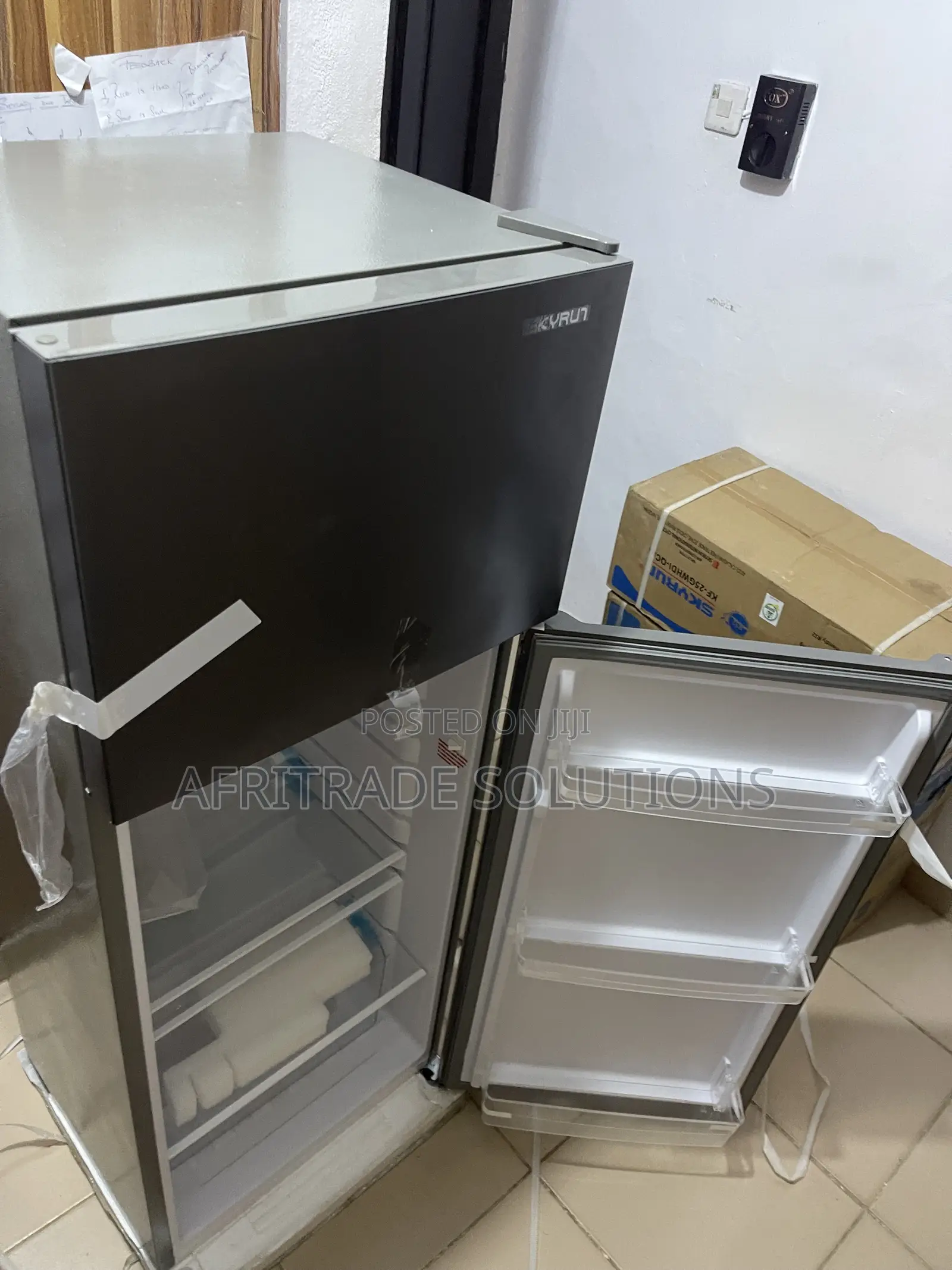 Skyrun 200L Tall Upright Refrigerator