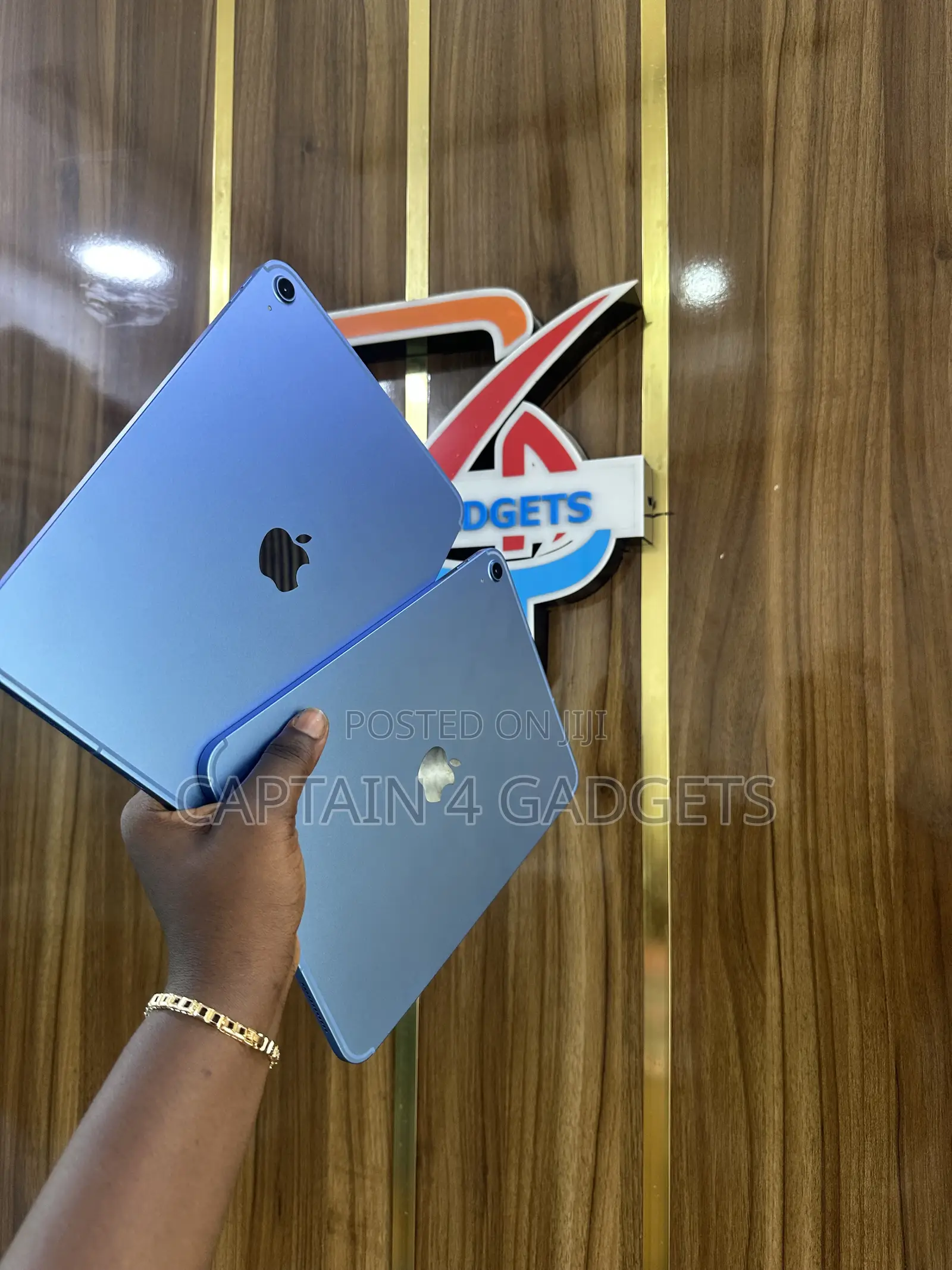 Apple iPad (2025) 128 GB Blue