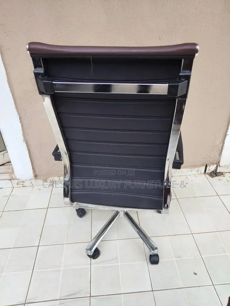 High-Back Leather Executive Office Swivel Chair