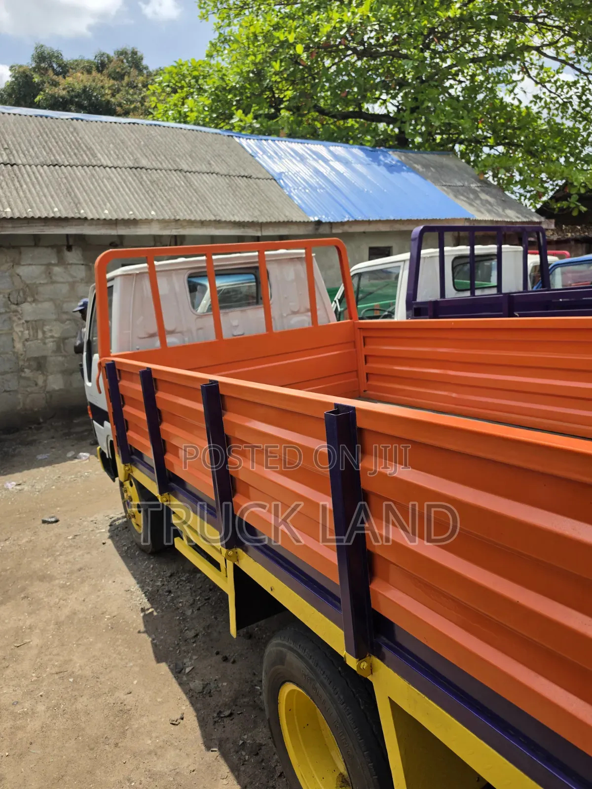 Toyota Dyna 200 Six Tyres 3RZ Cabretor