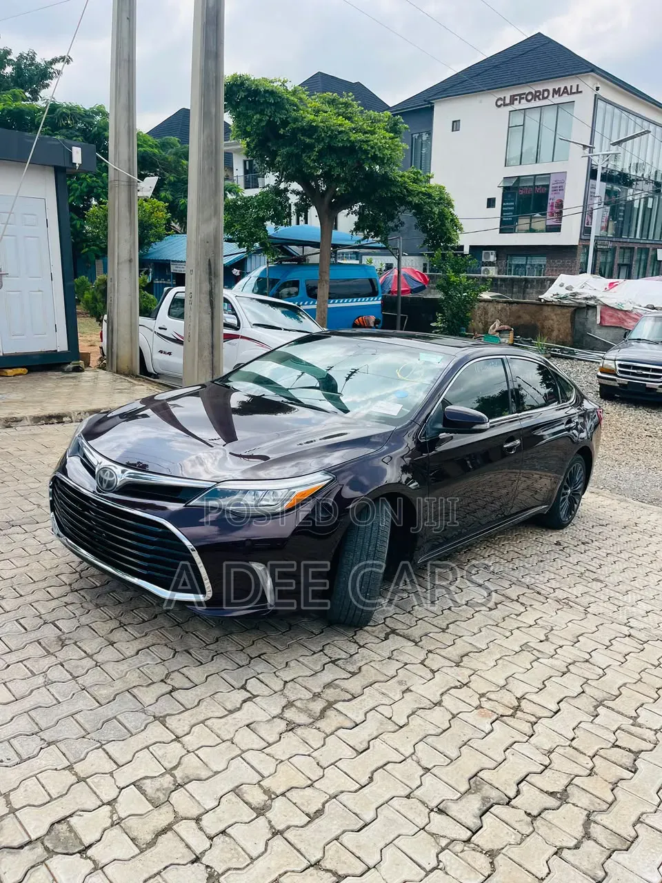 Toyota Avalon Touring Sedan FWD (3.5 6cyl 6A) 2017 Maroon