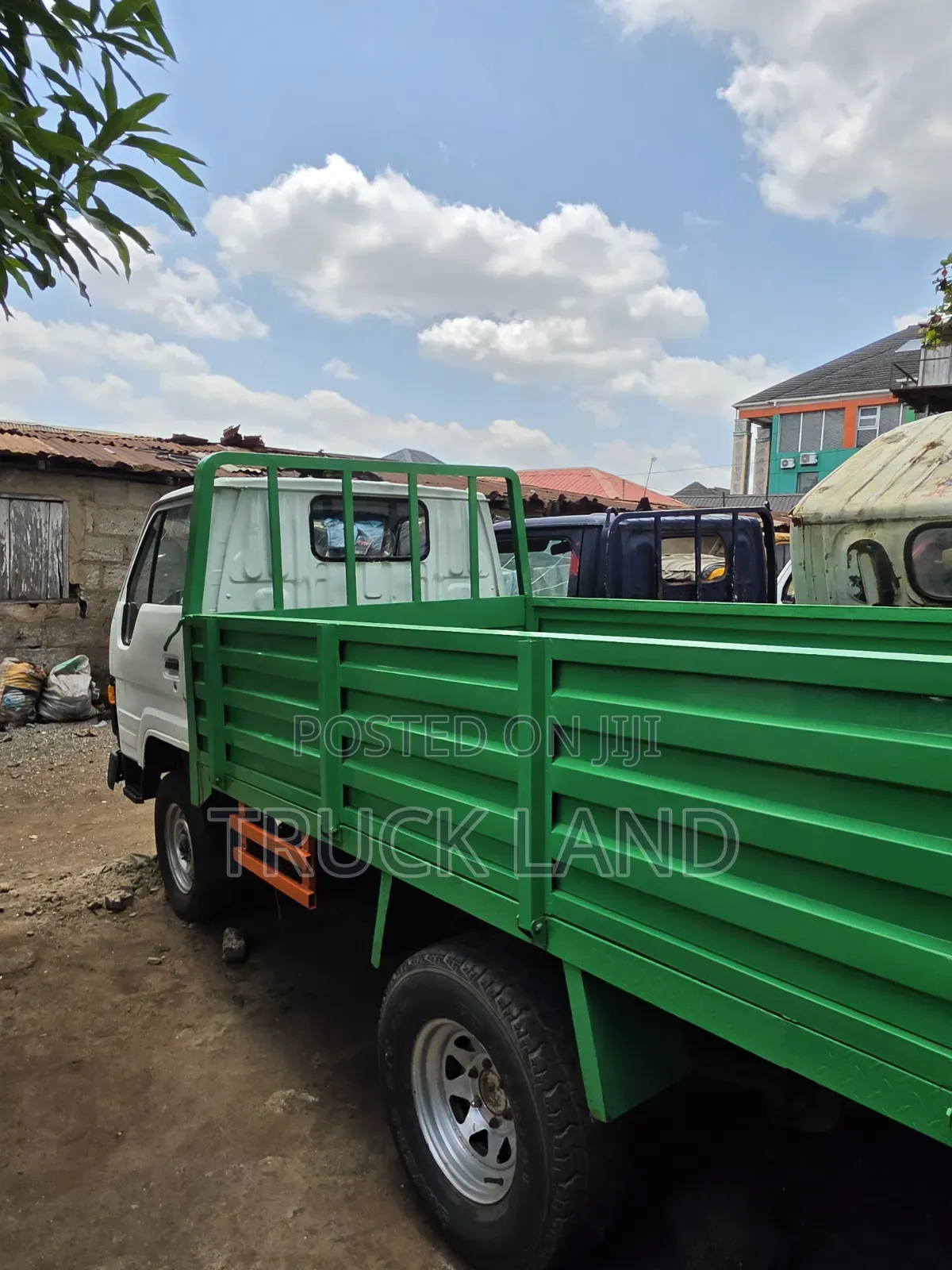 Toyota Dyna 150Old Model 2.4l Petrol Engine