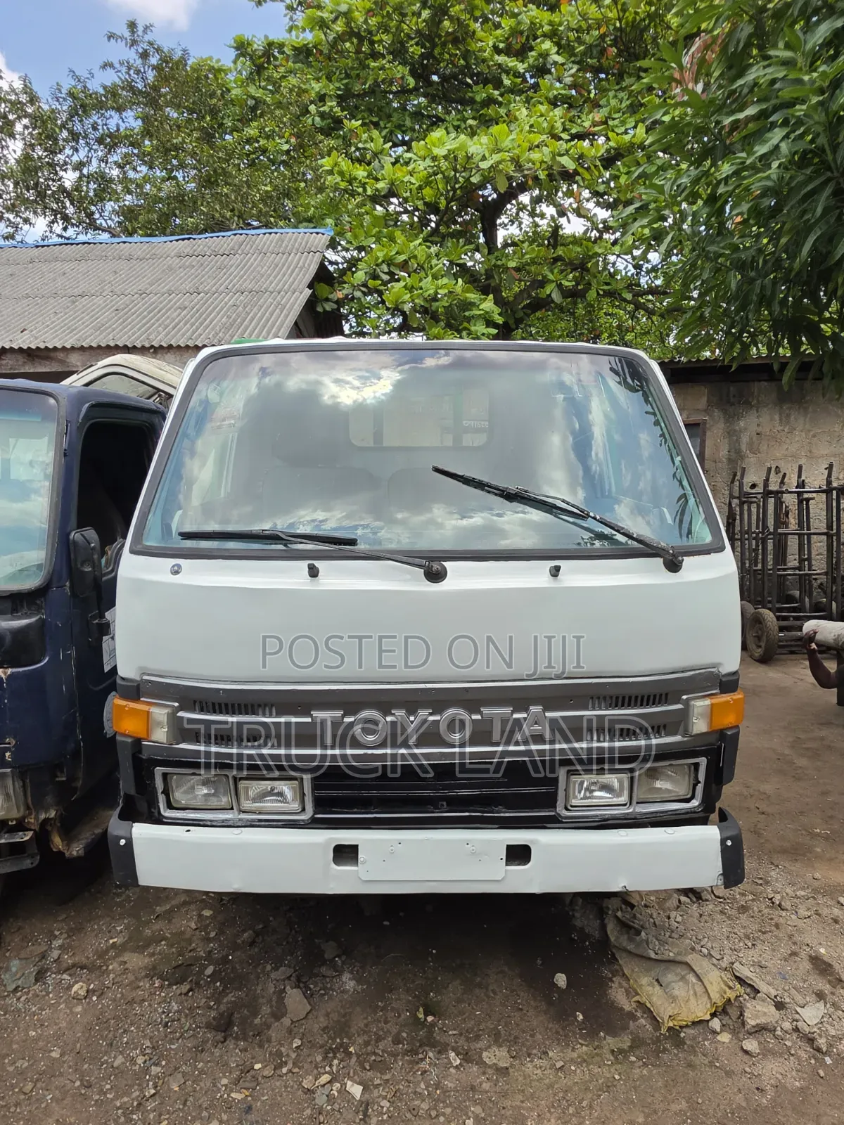 Toyota Dyna 150Old Model 2.4l Petrol Engine