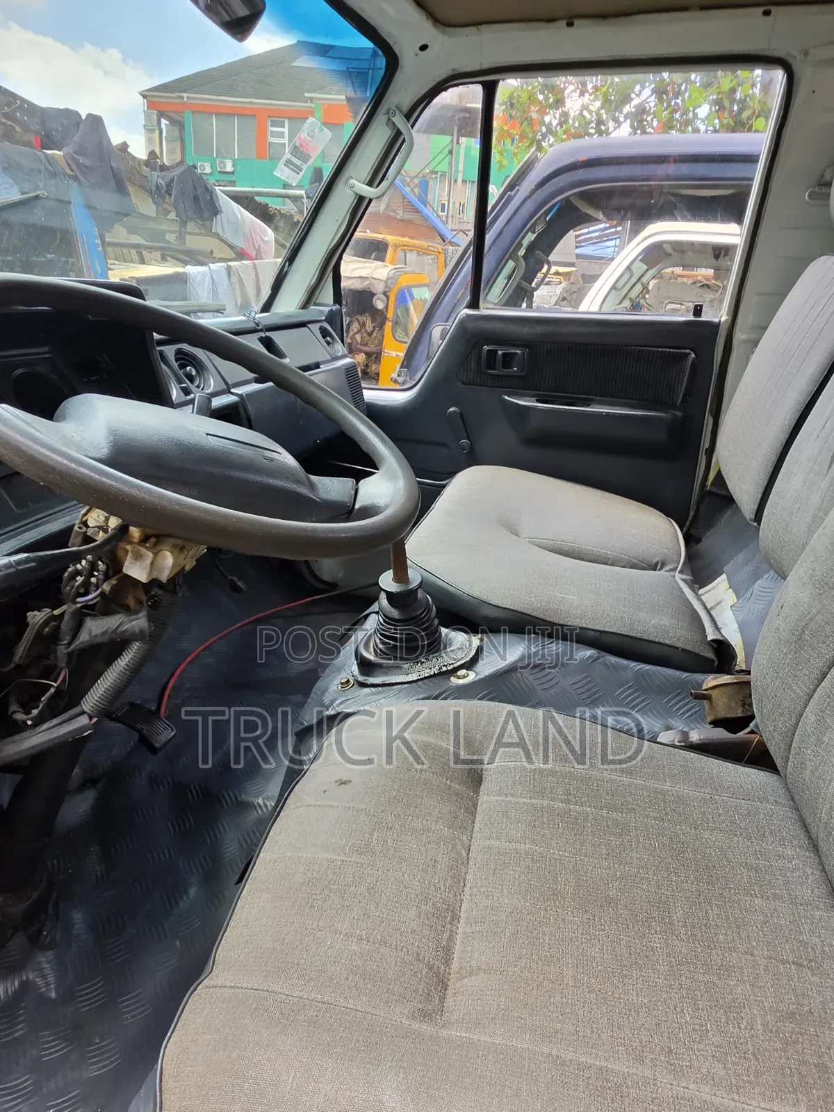 Toyota Dyna 150Old Model 2.4l Petrol Engine