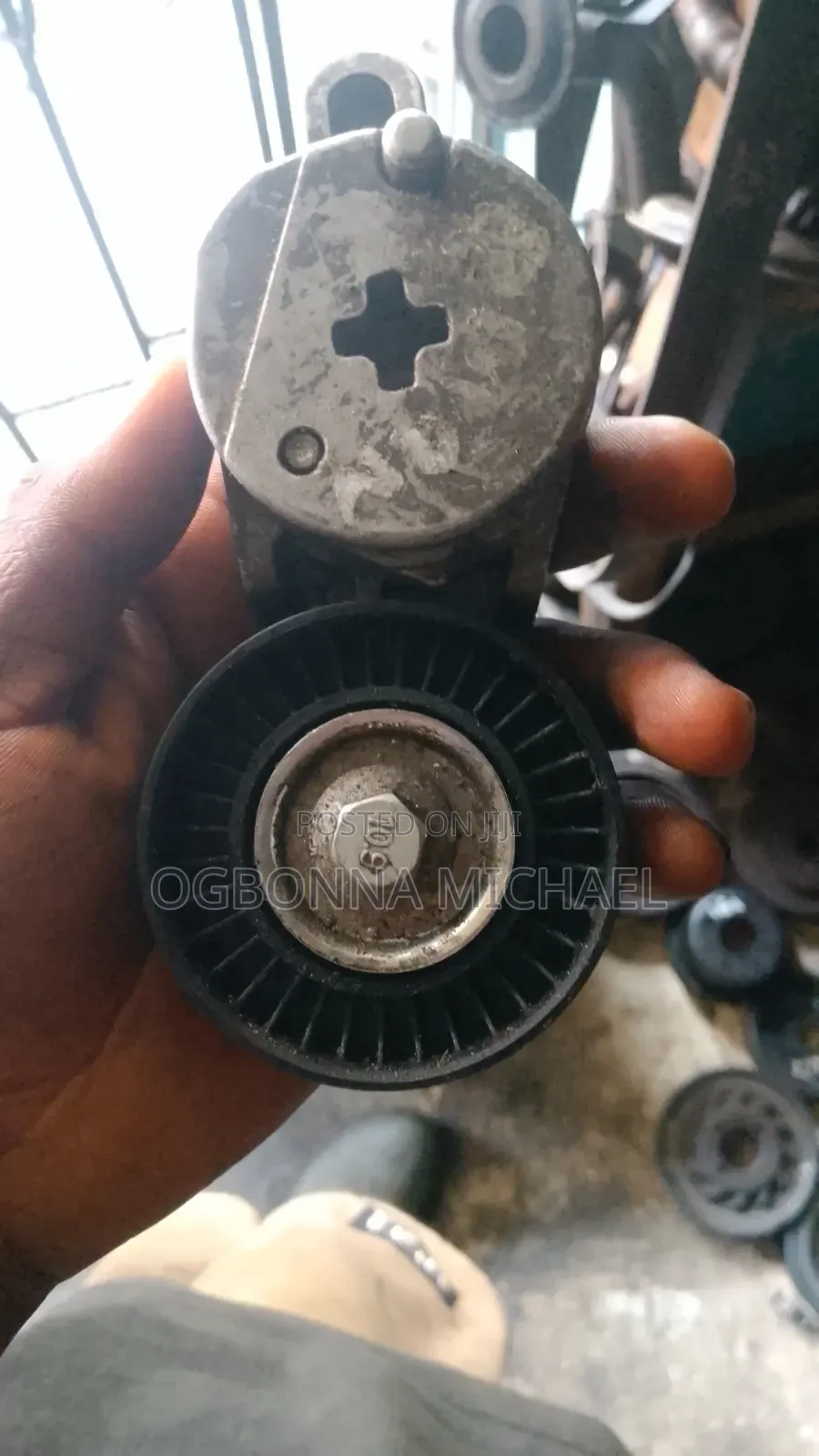 Belt Adjuster 2AR Camry, RAV4, Venza 2012 Four Plug