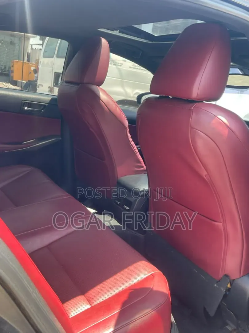 Lexus IS 250 4WD 2014 Black