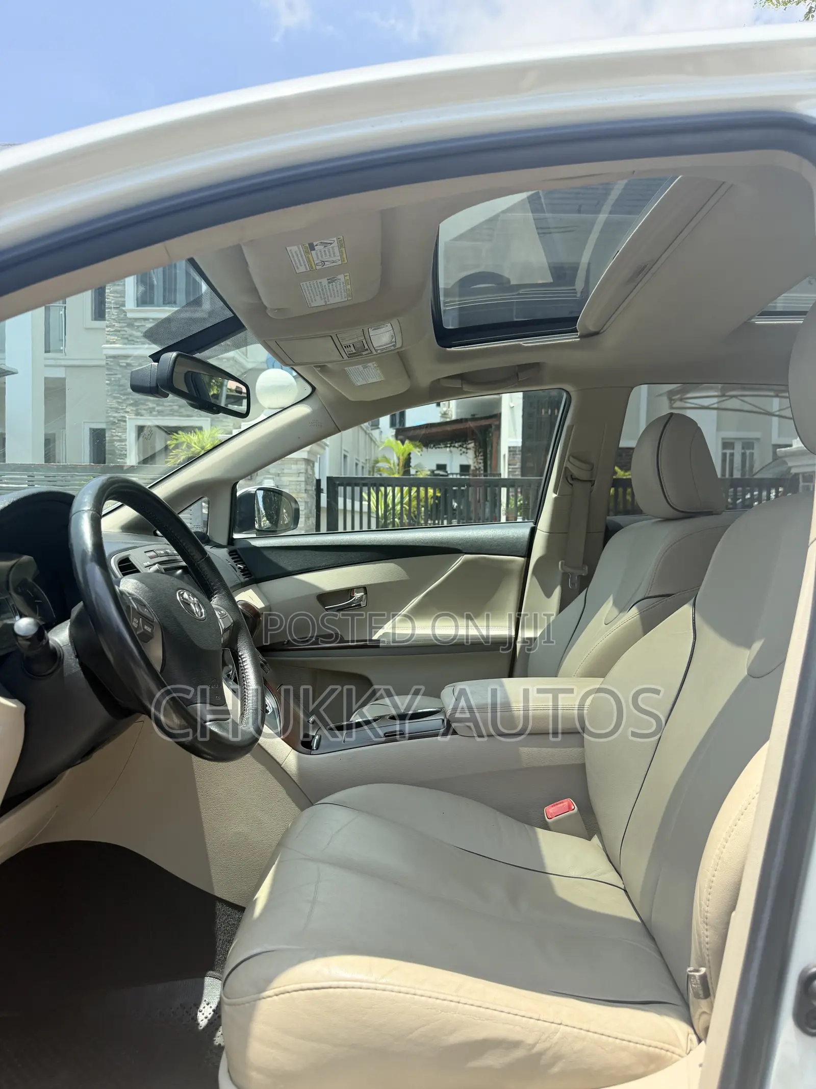 Toyota Venza V6 AWD 2010 White