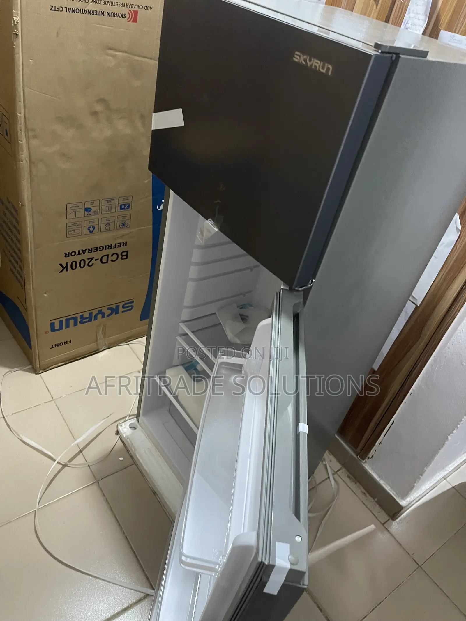 Skyrun BCD-200K 200L Storage Refrigerator