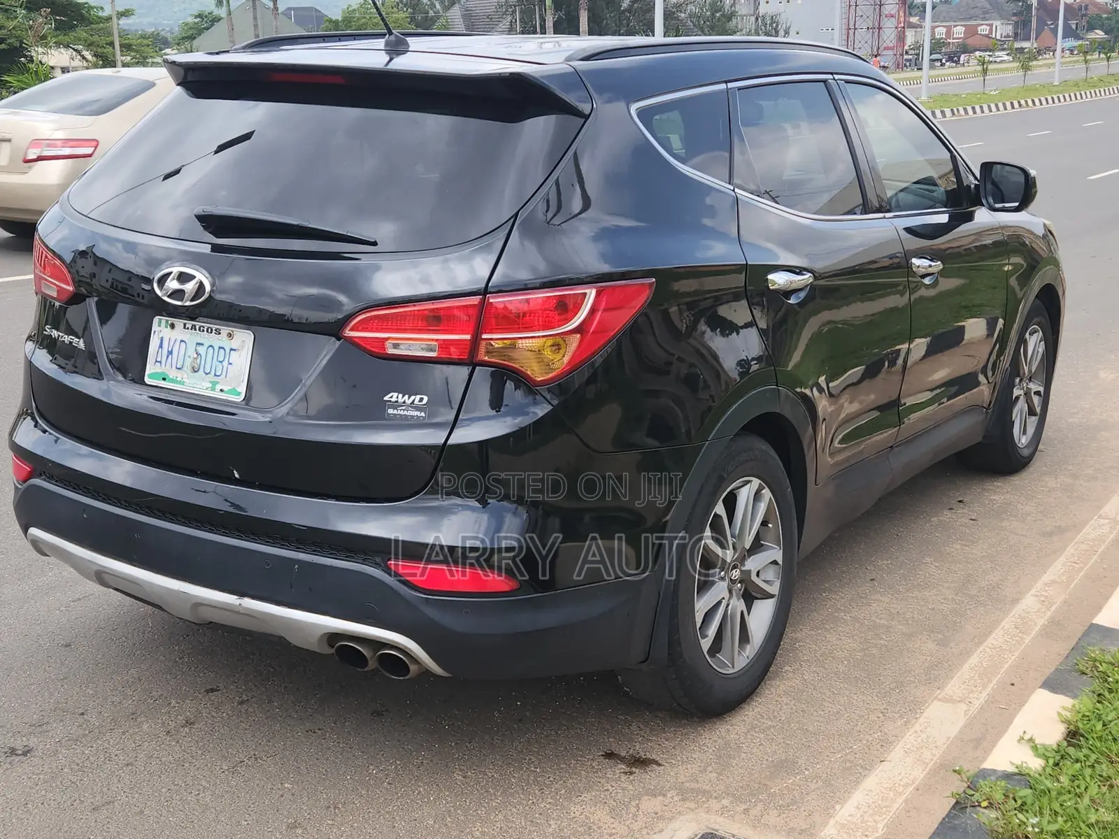 Hyundai Santa Fe 2014 Black
