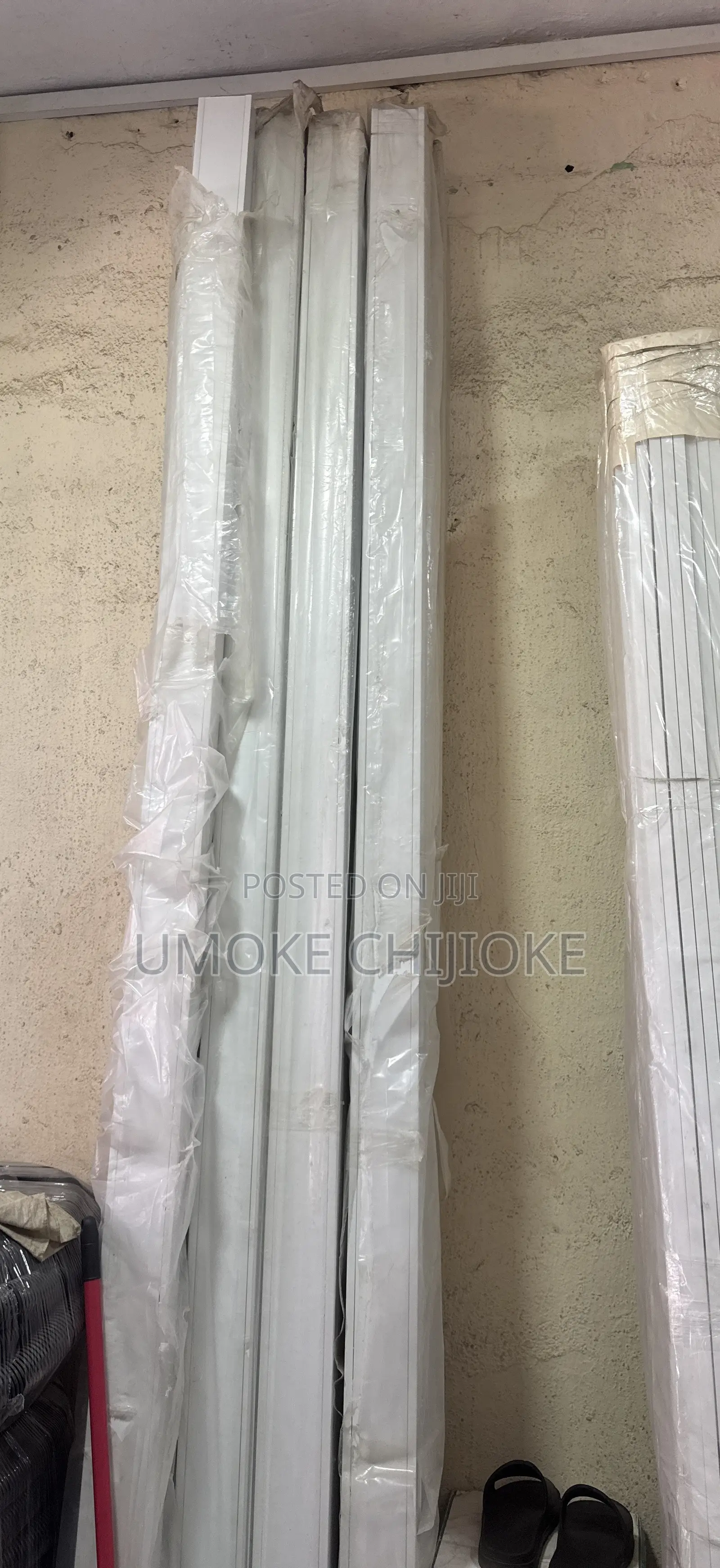 100x50mm 3-Compartment PVC Industrial Trunking 3m