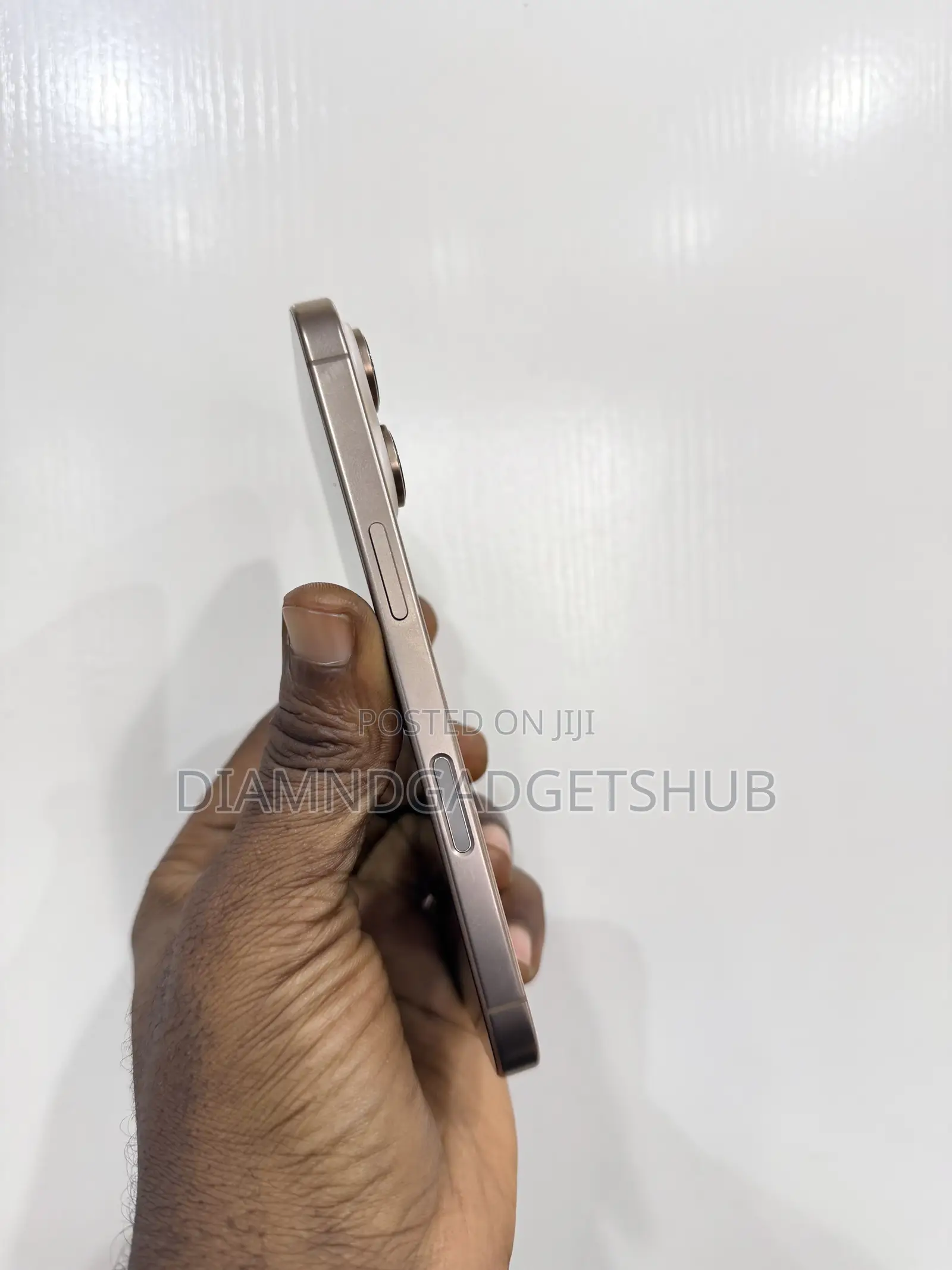 Apple iPhone 16 Pro 256 GB Gold