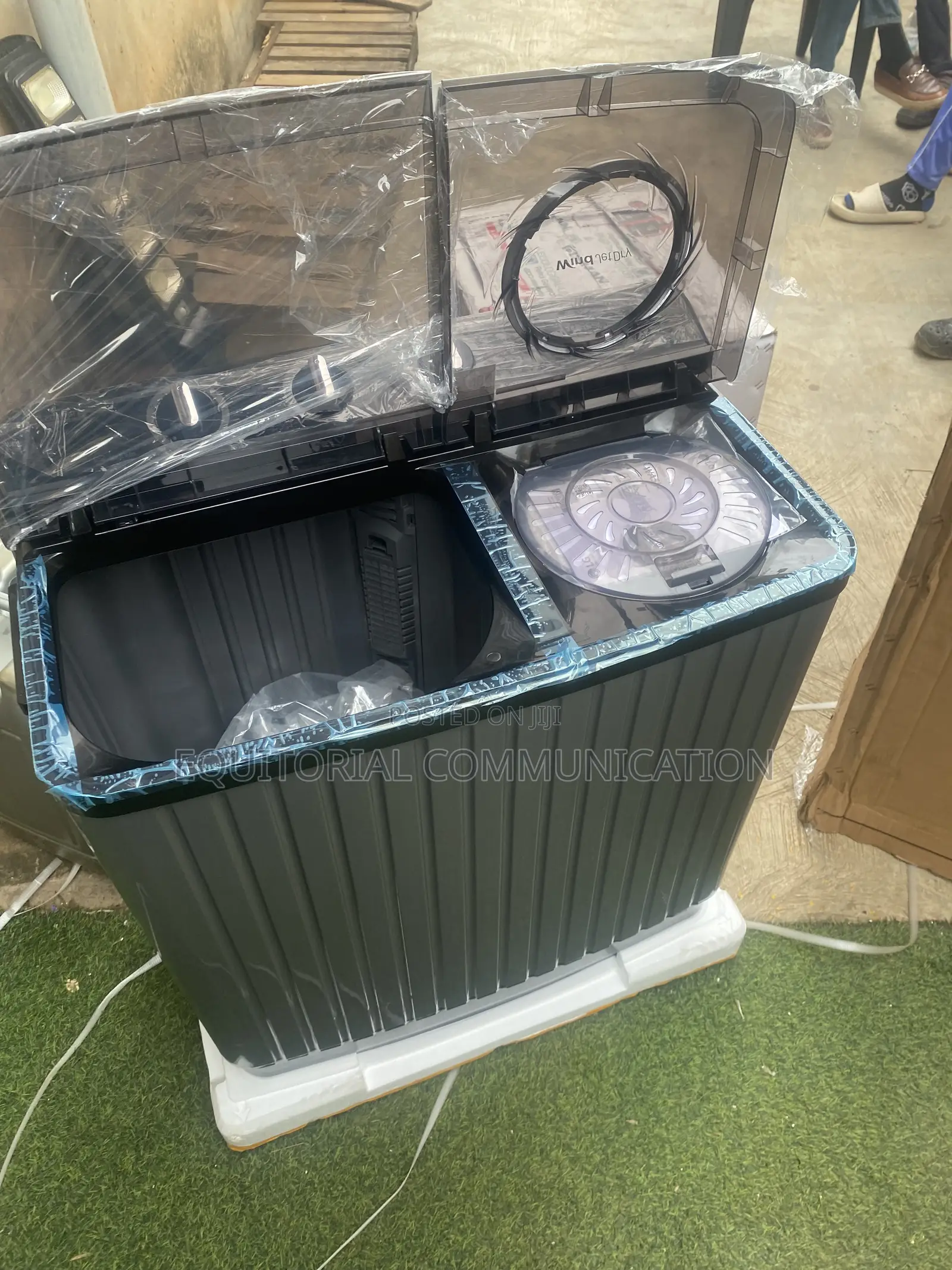 LG P800R3AGNC 8/5kg Wash Dry Machine