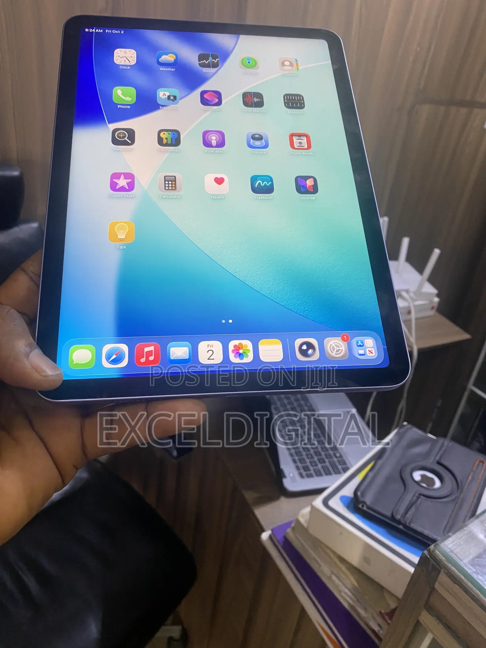 Apple iPad Air (2022) 64 GB