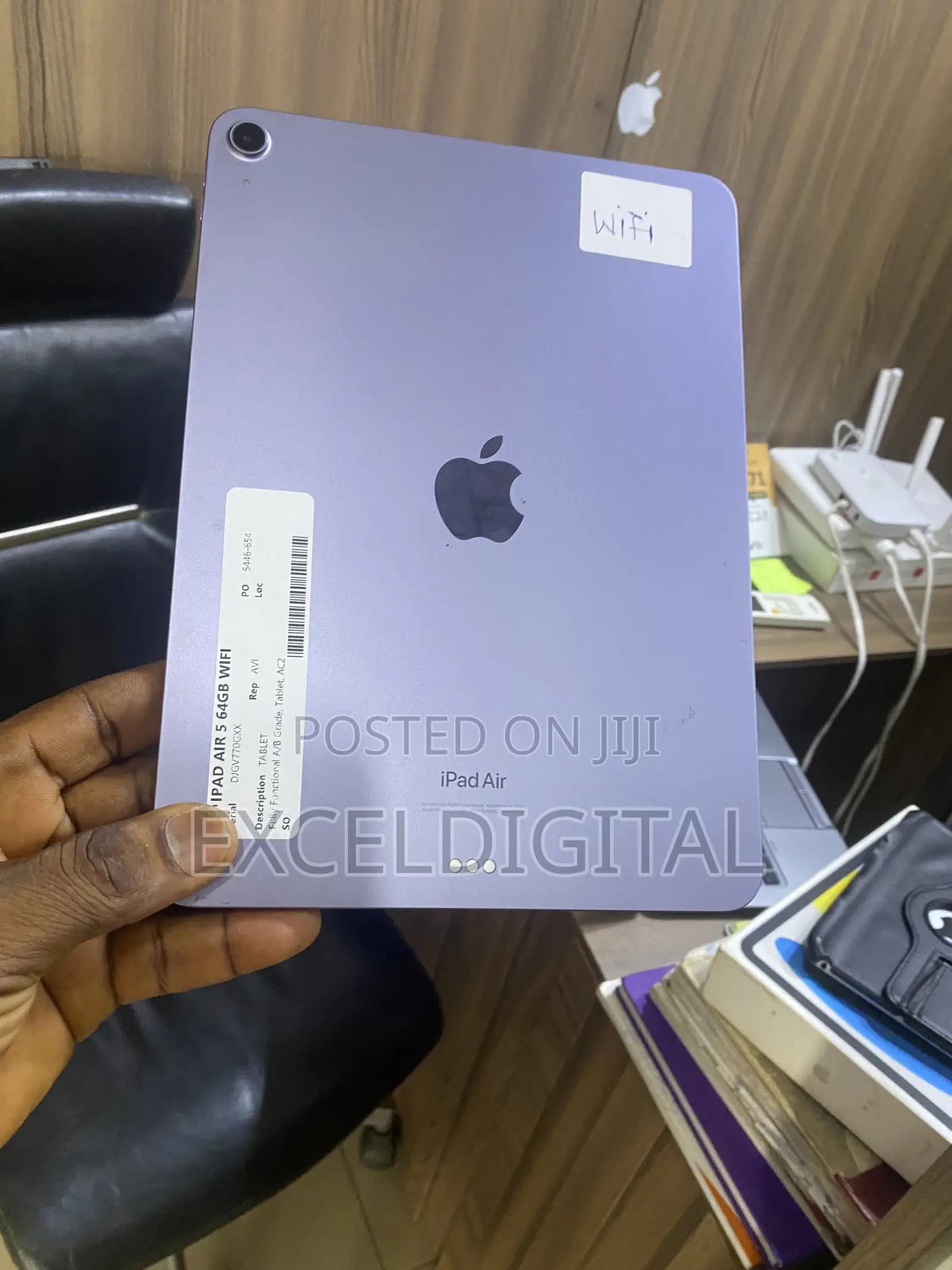 Apple iPad Air (2022) 64 GB