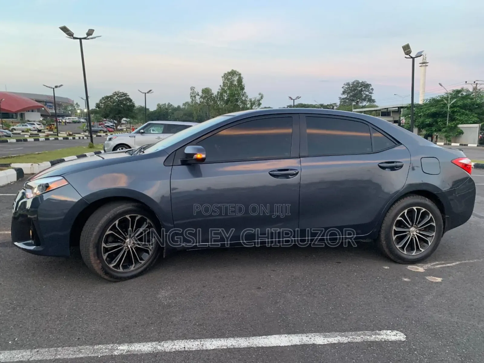 Toyota Corolla 2015 Gray