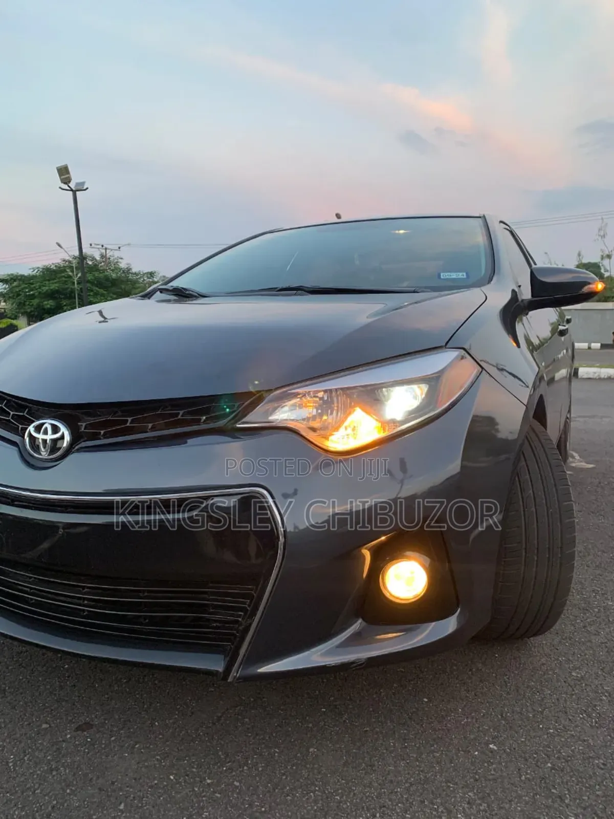 Toyota Corolla 2015 Gray
