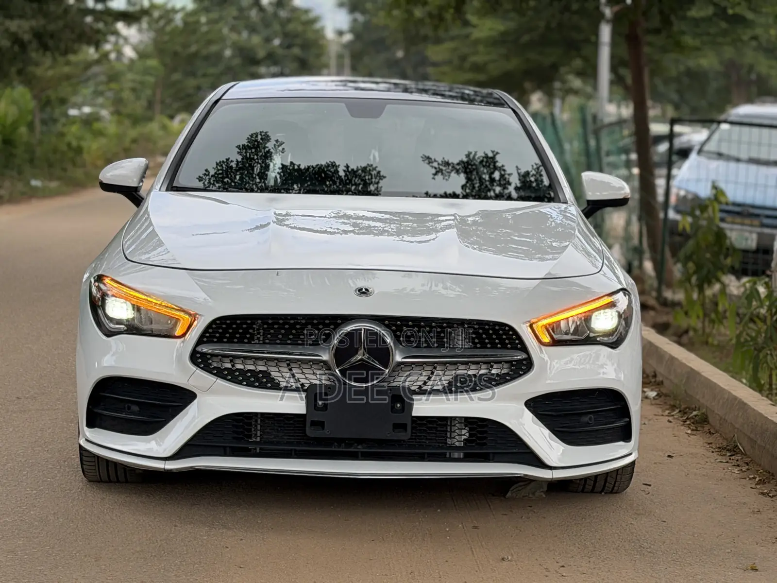 Mercedes-Benz CLA-Class CLA 250 4MATIC Sedan 2023 White