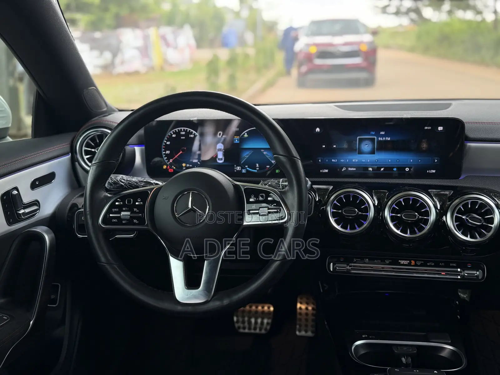 Mercedes-Benz CLA-Class CLA 250 4MATIC Sedan 2023 White