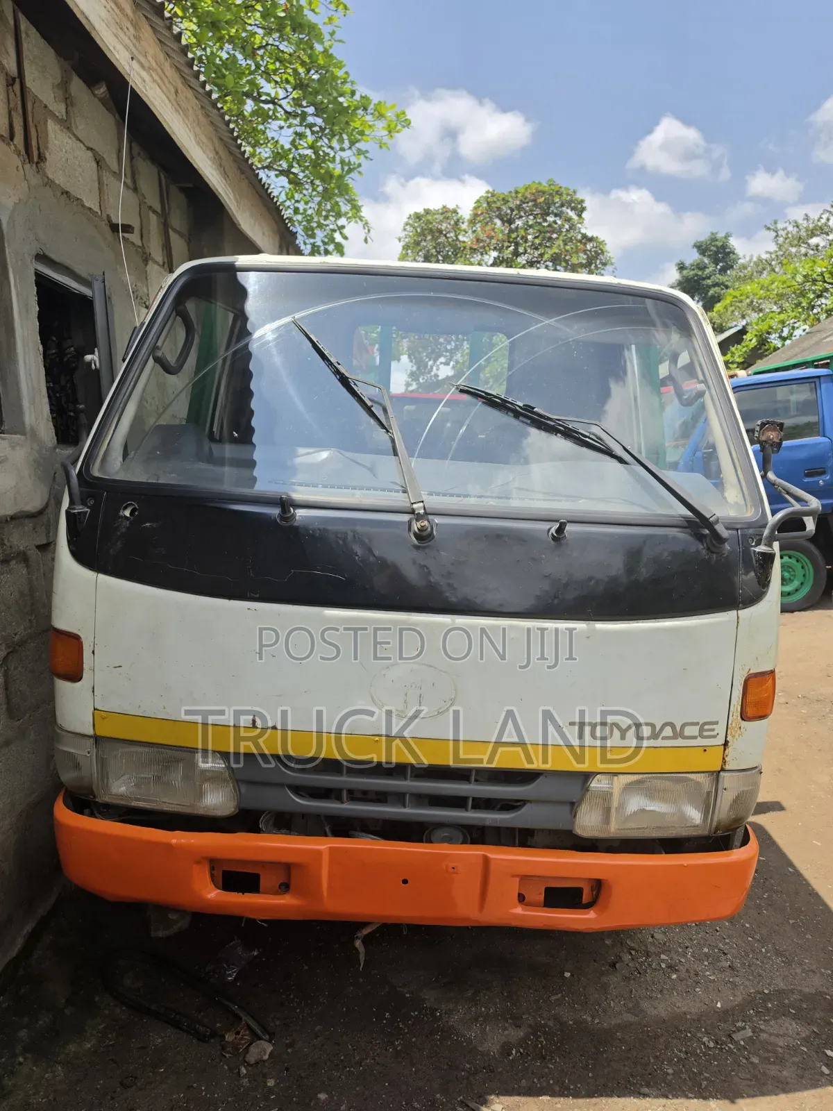Toyota Dyna 250 Diesel Engine Long Chasis